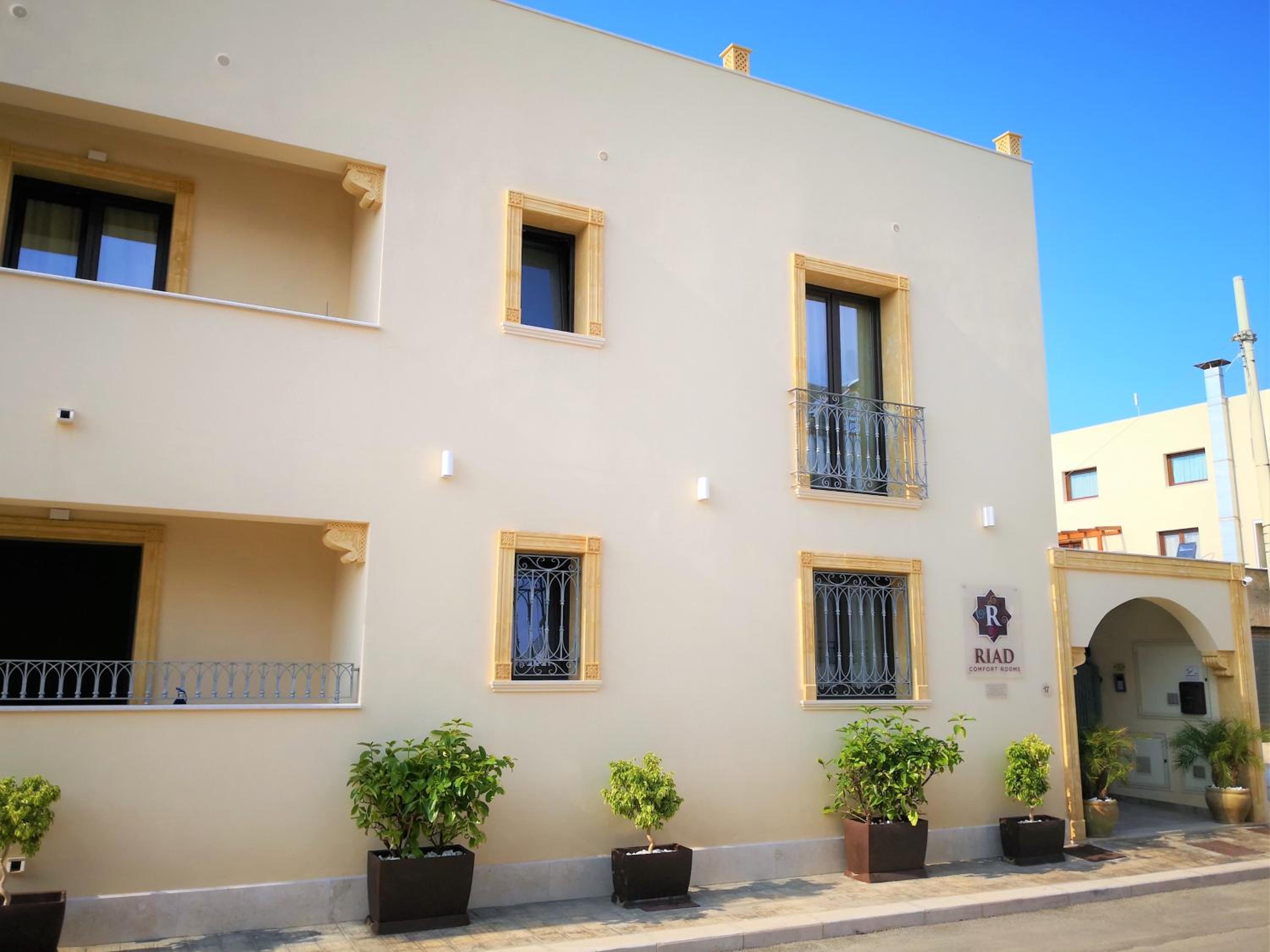 RIAD Comfort Rooms