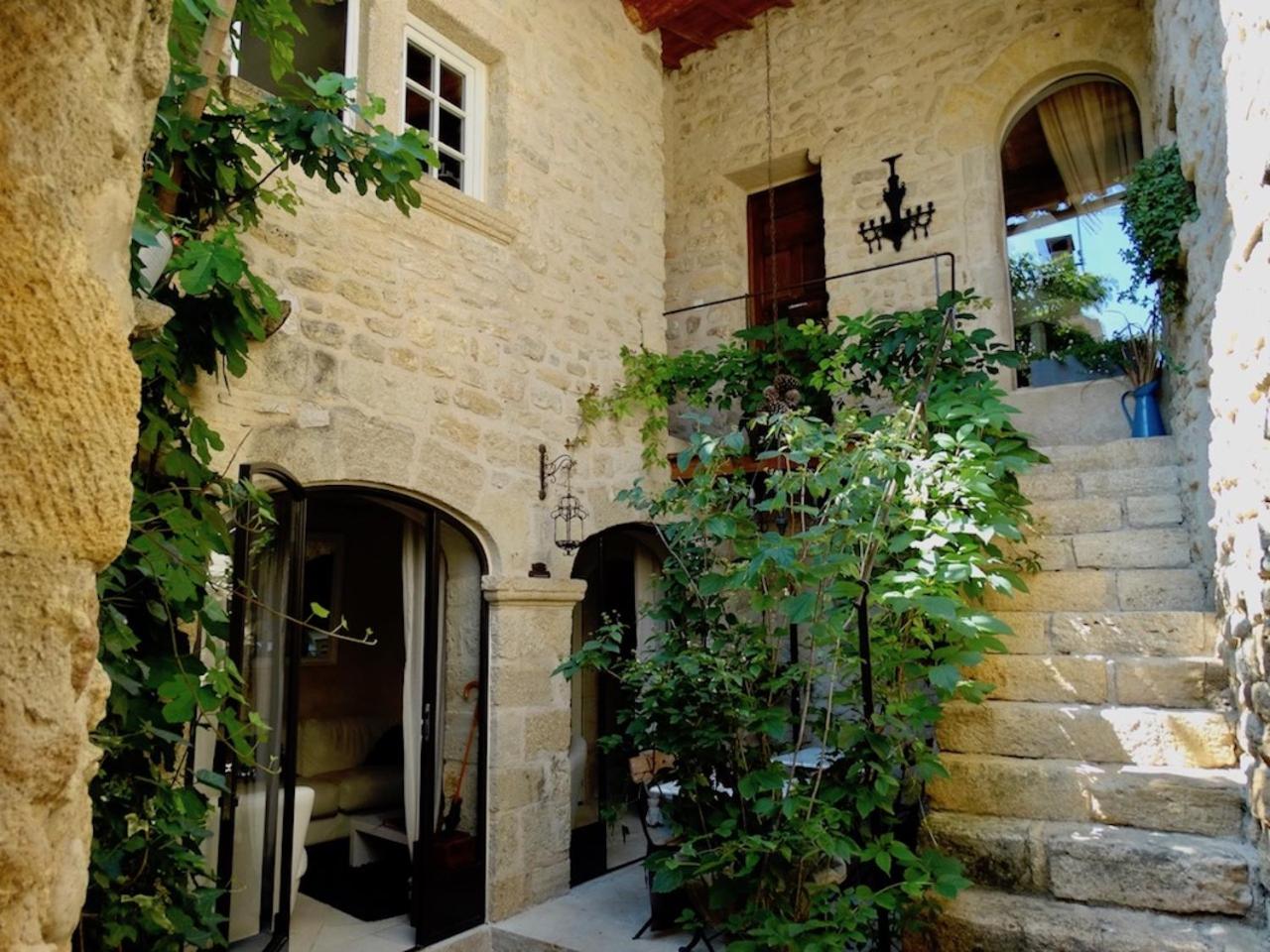 Un Patio en Luberon