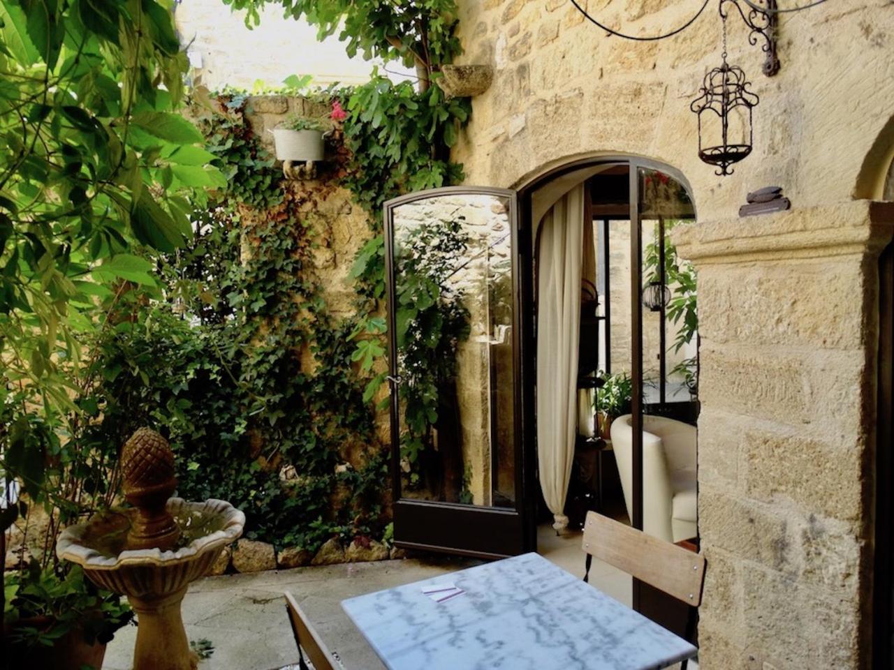 Un Patio en Luberon