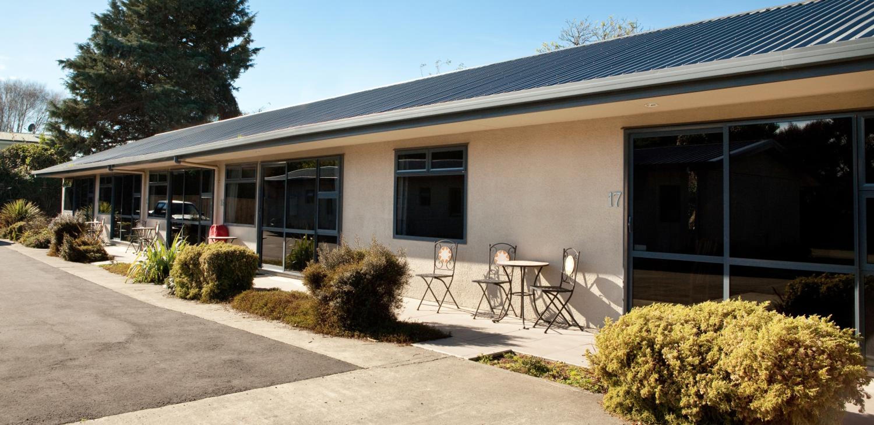 Grove Park Motor Lodge
