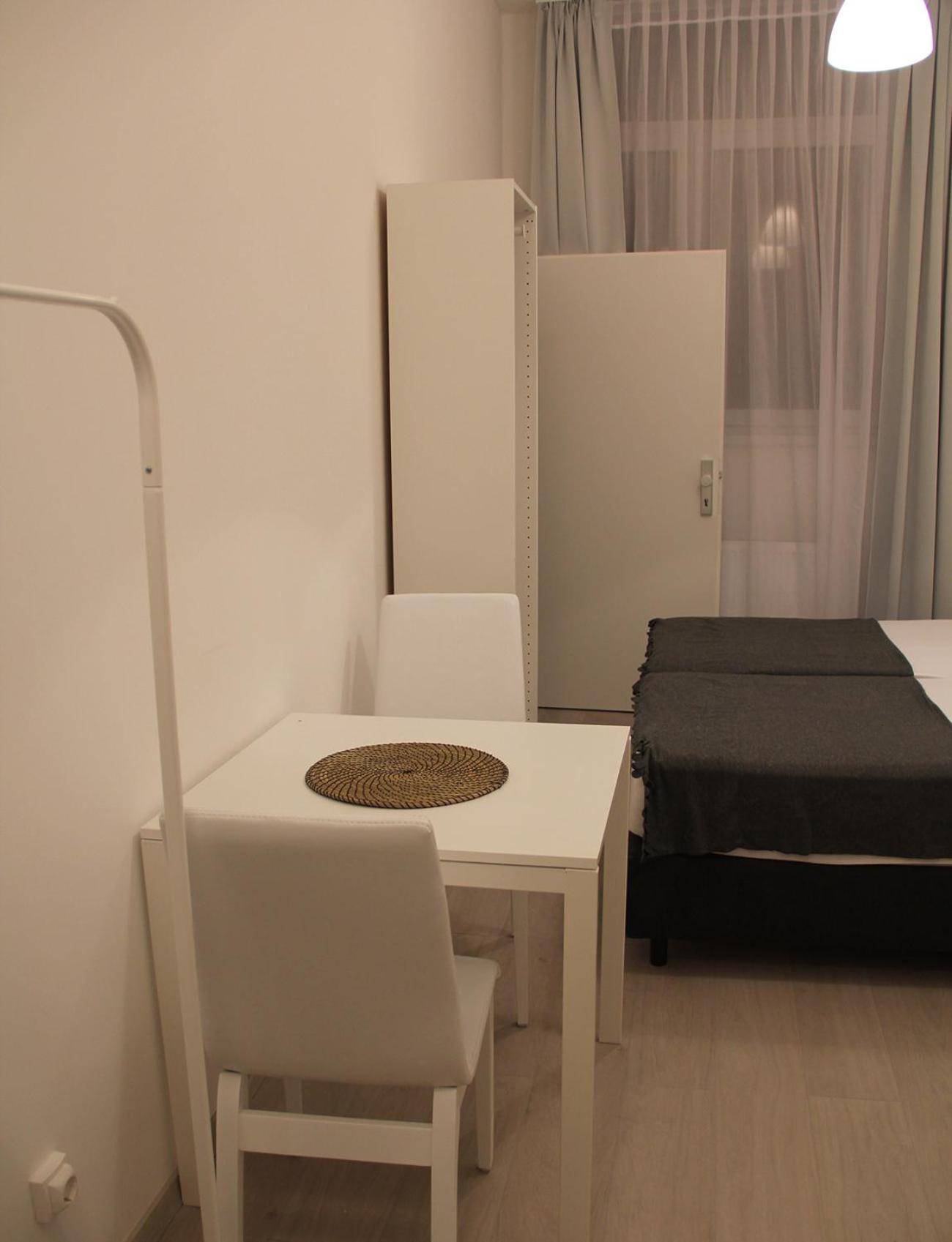Hauptbahnhof Rooms