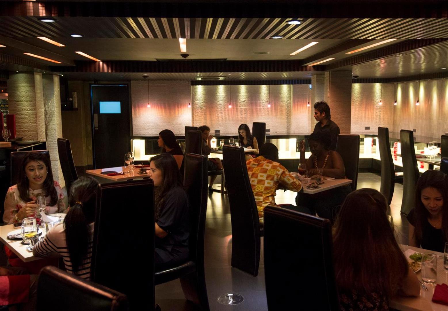 Bangkok Vacations - Sukhumvit Suites Hotel - Property Image 4