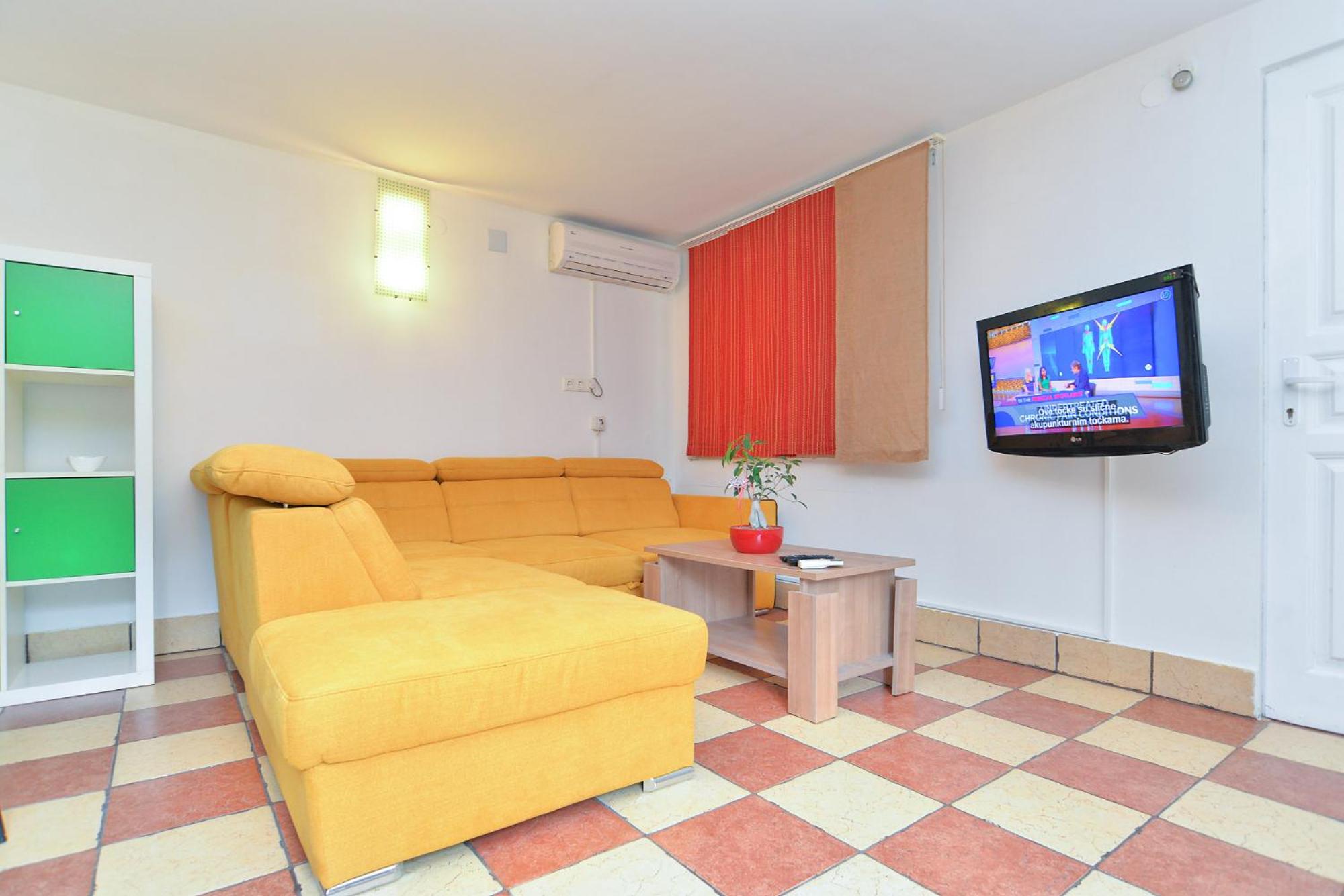 Apartments Dragica 929