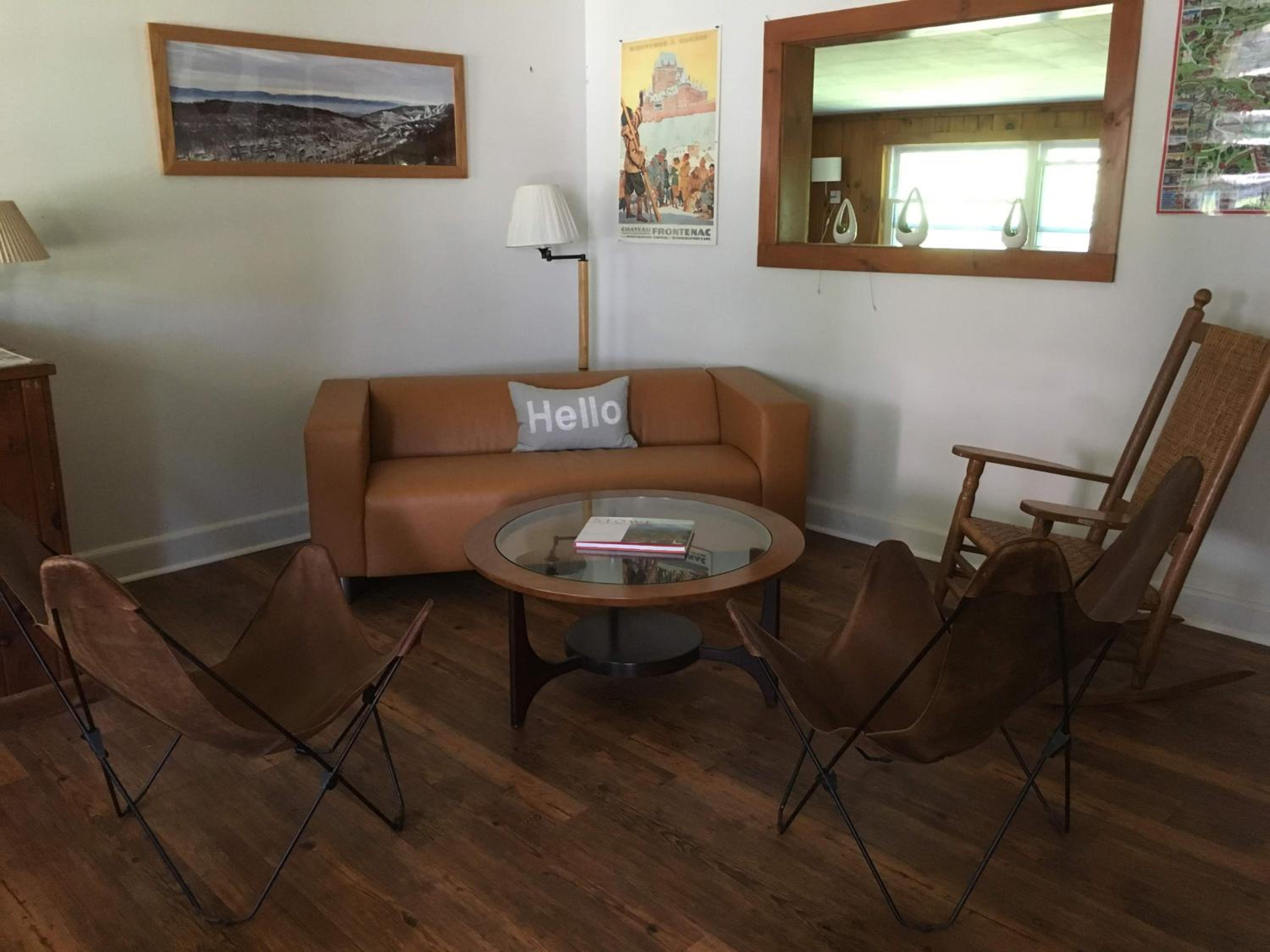 lounge