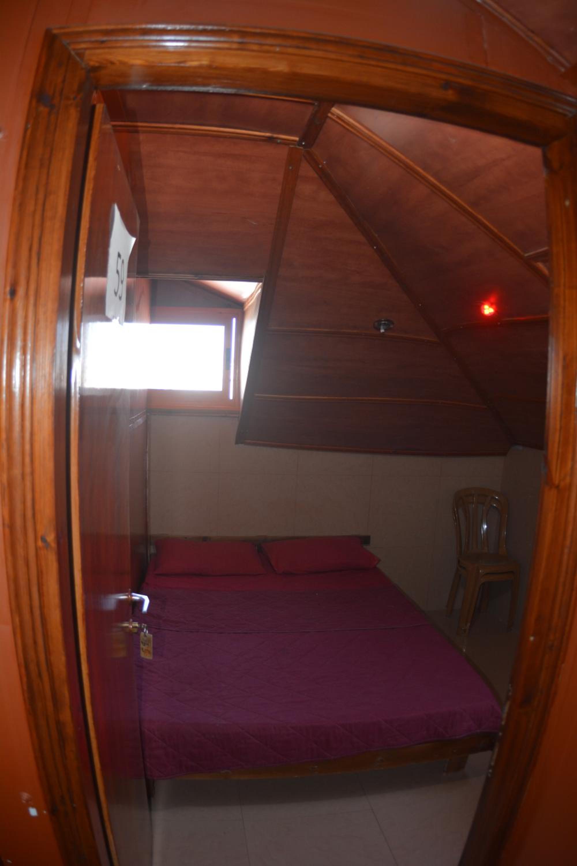 Photo 42