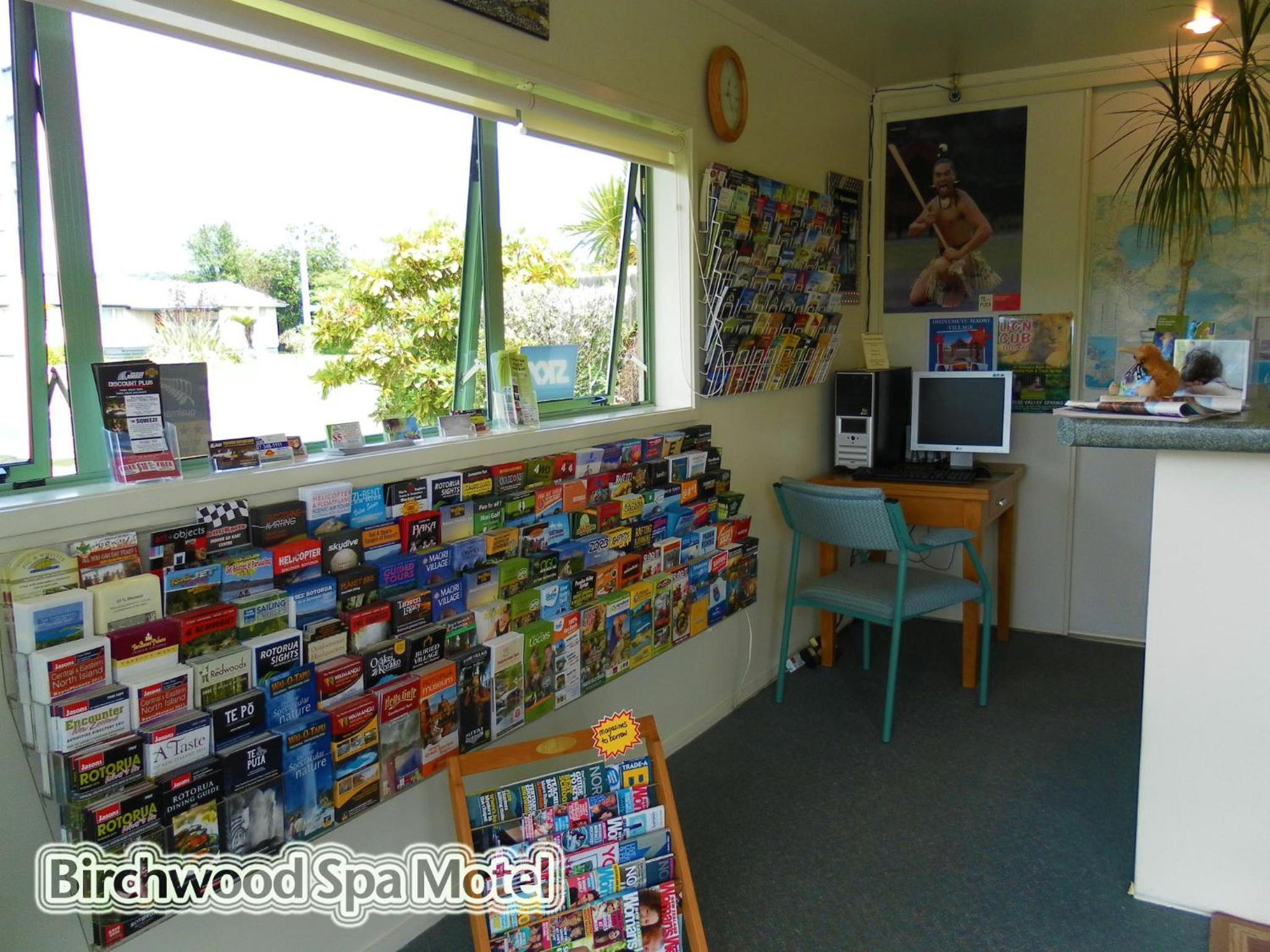 Birchwood Spa Motel
