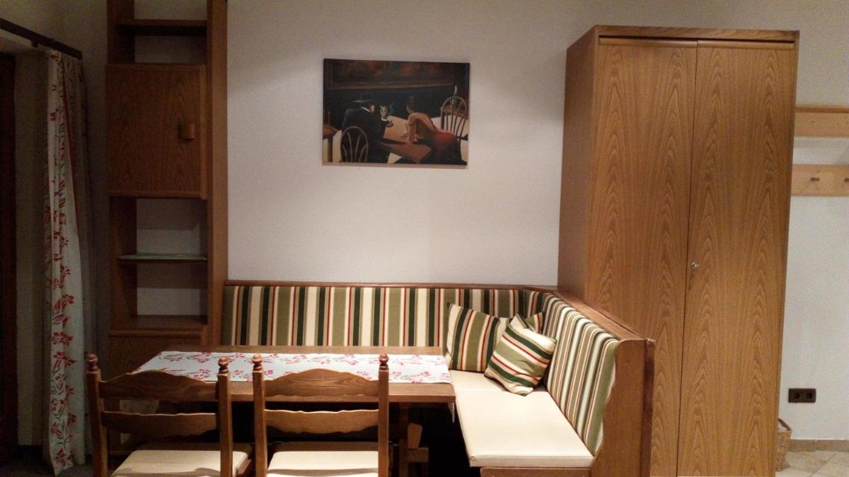 Photo 52