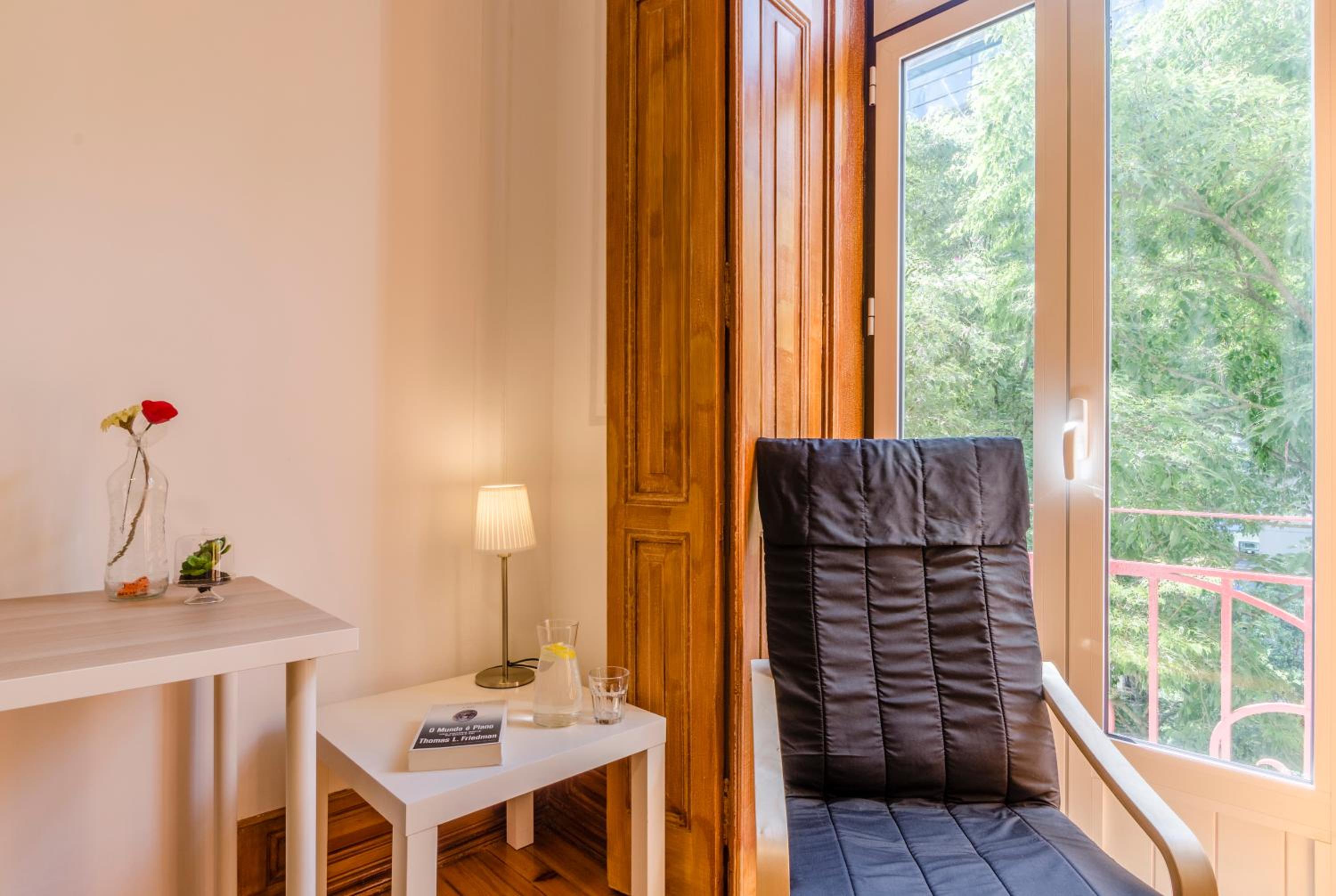 FLH Spacious flats near Avenida da Liberdade view 4