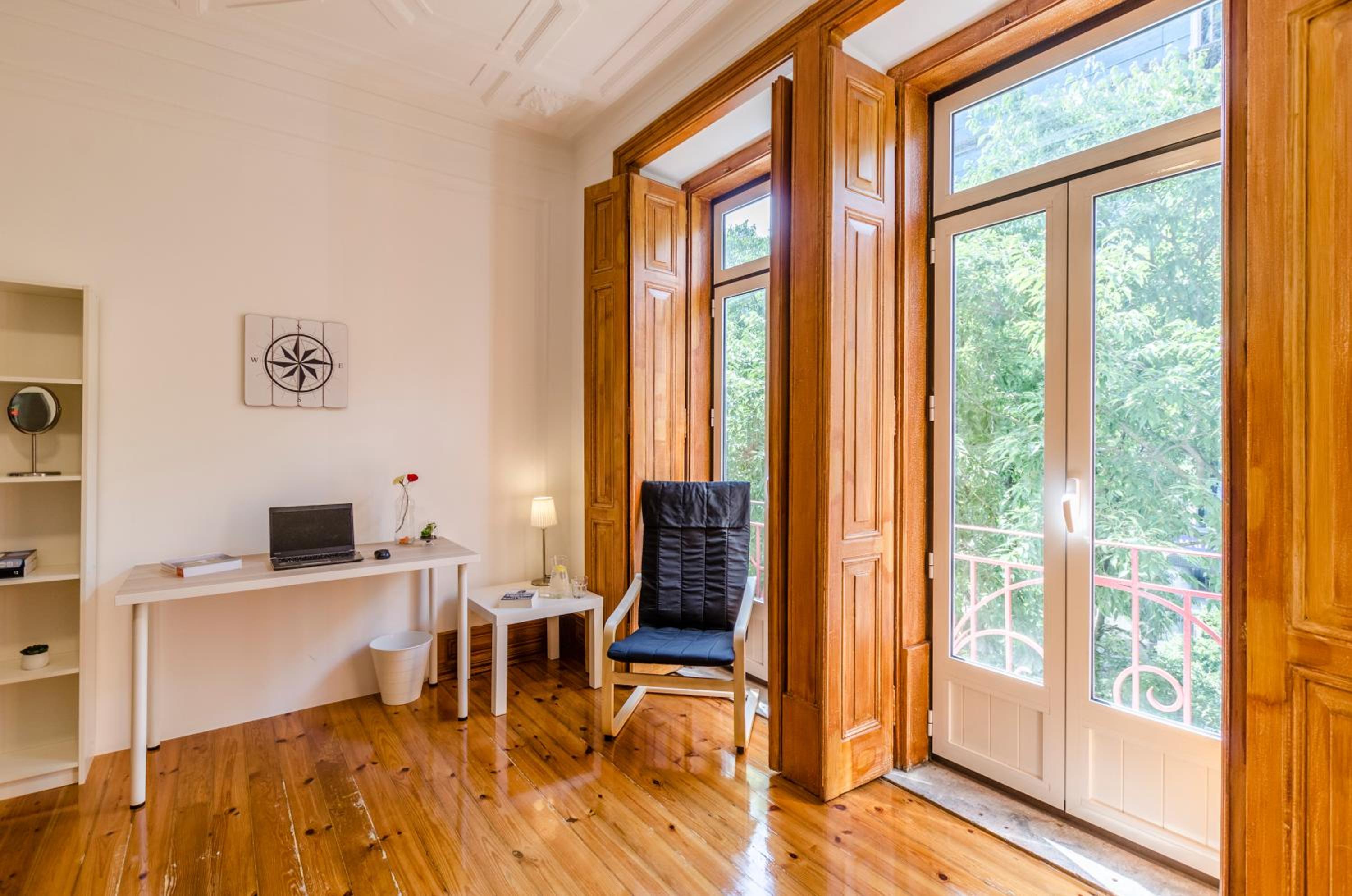 FLH Spacious flats near Avenida da Liberdade view 2