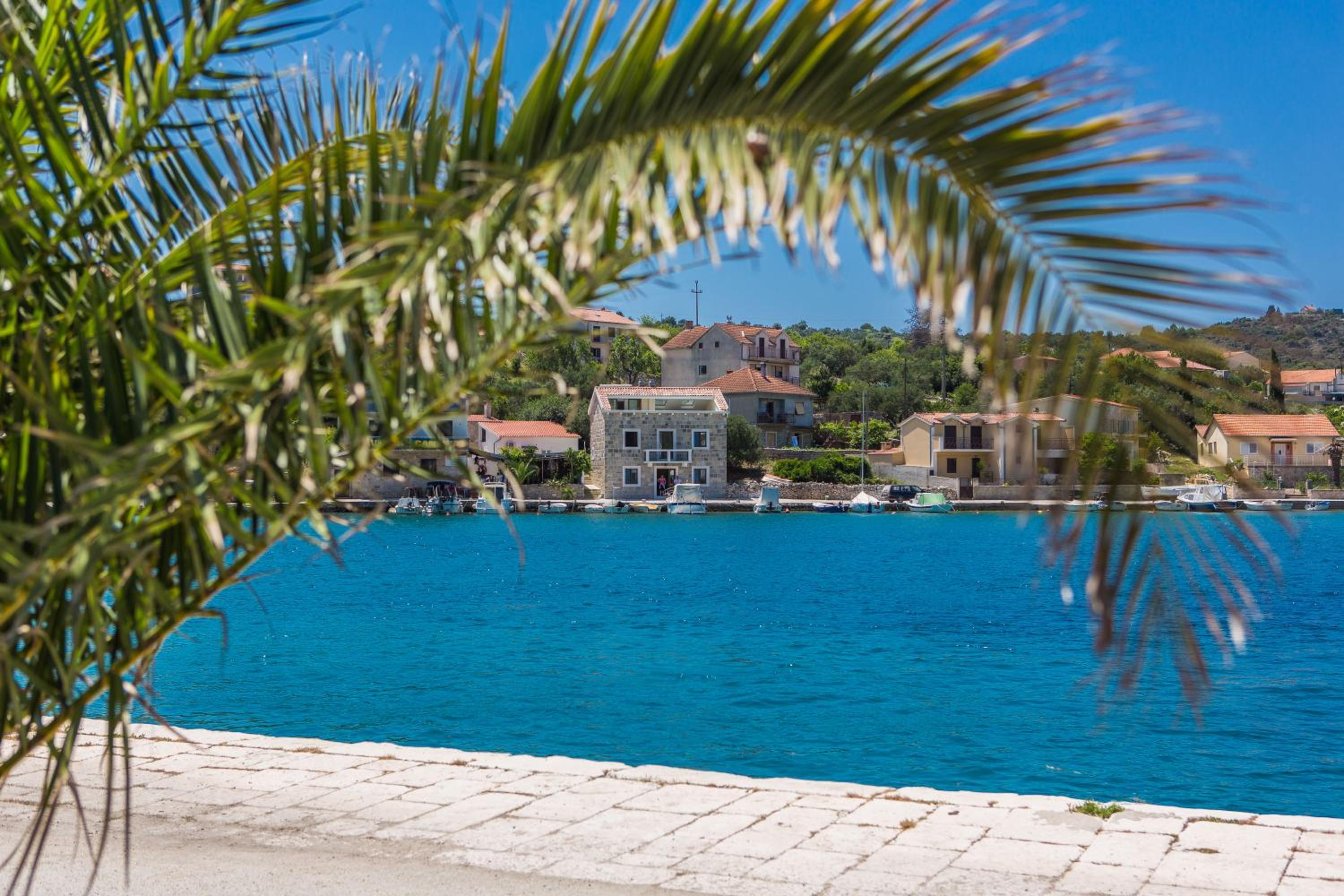 Hotel Kuća za odmor Đeni - Image 1