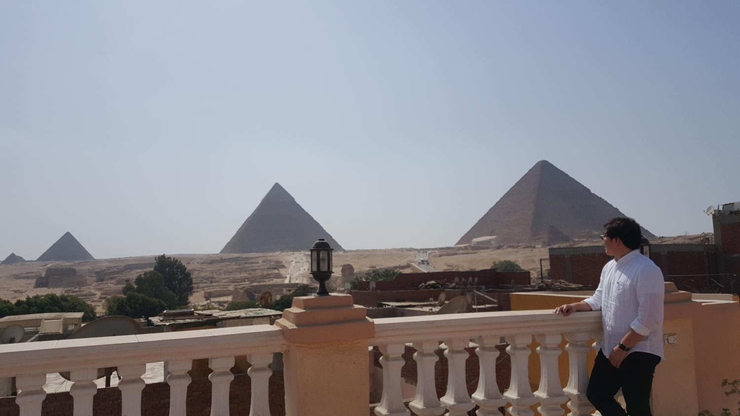 Royal Pyramids Inn