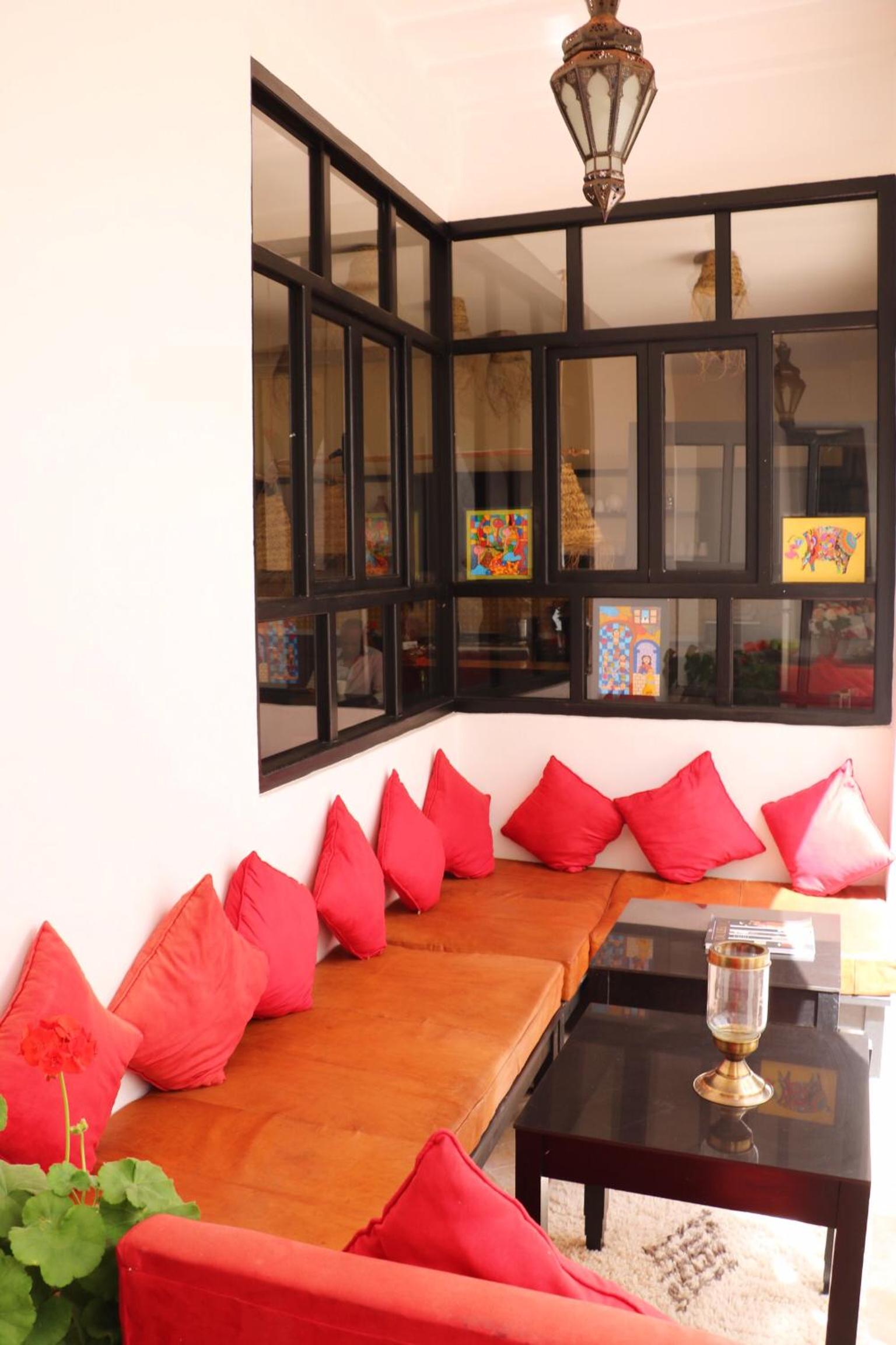 lounge