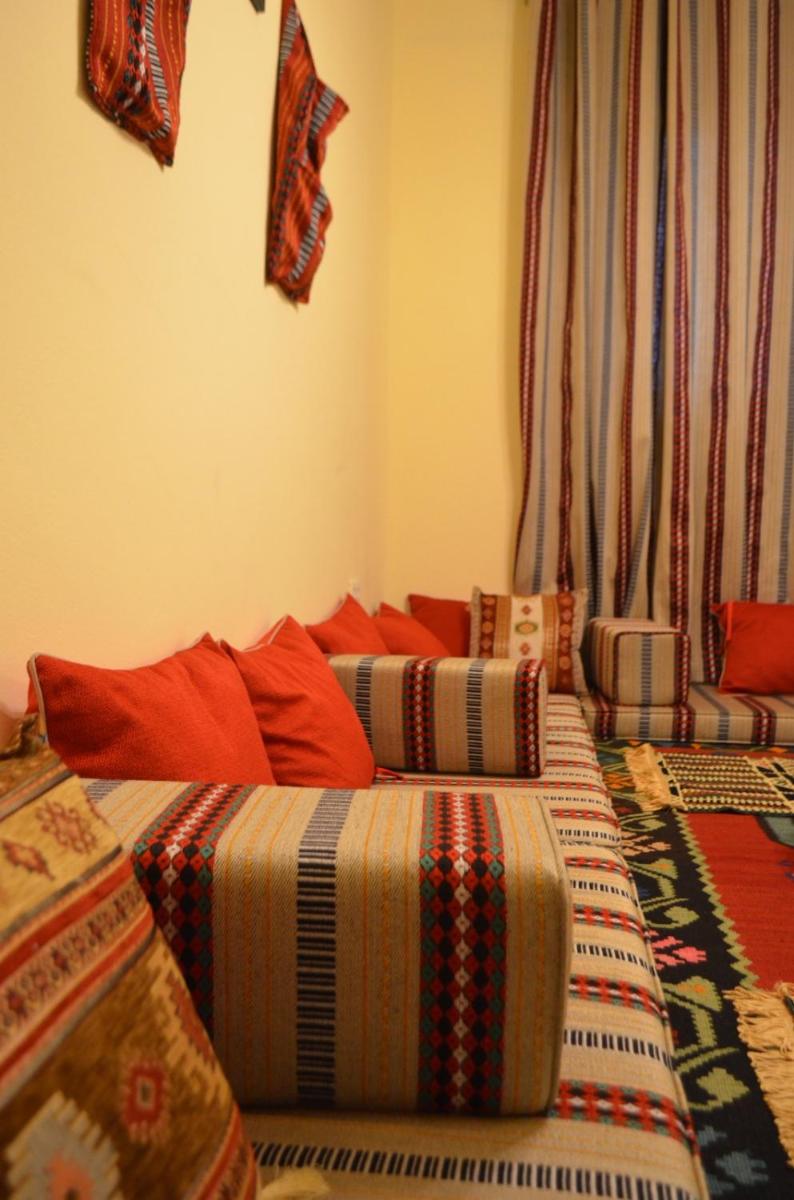 Dhabi Sweet Home