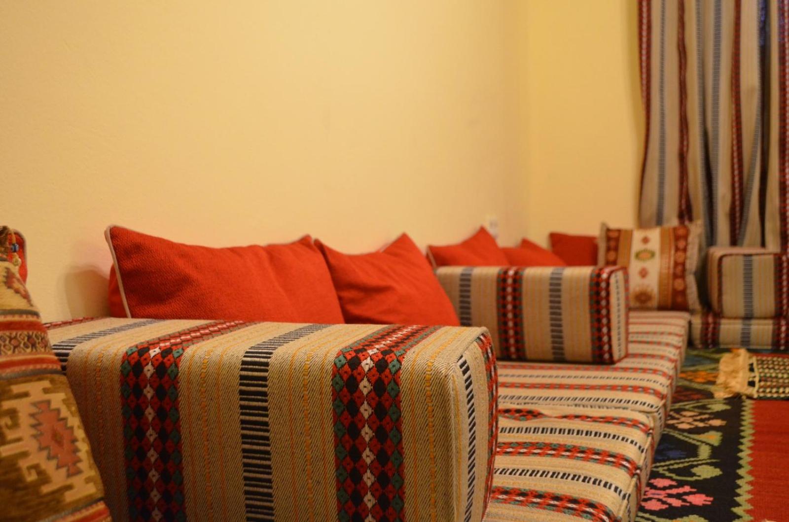 Dhabi Sweet Home