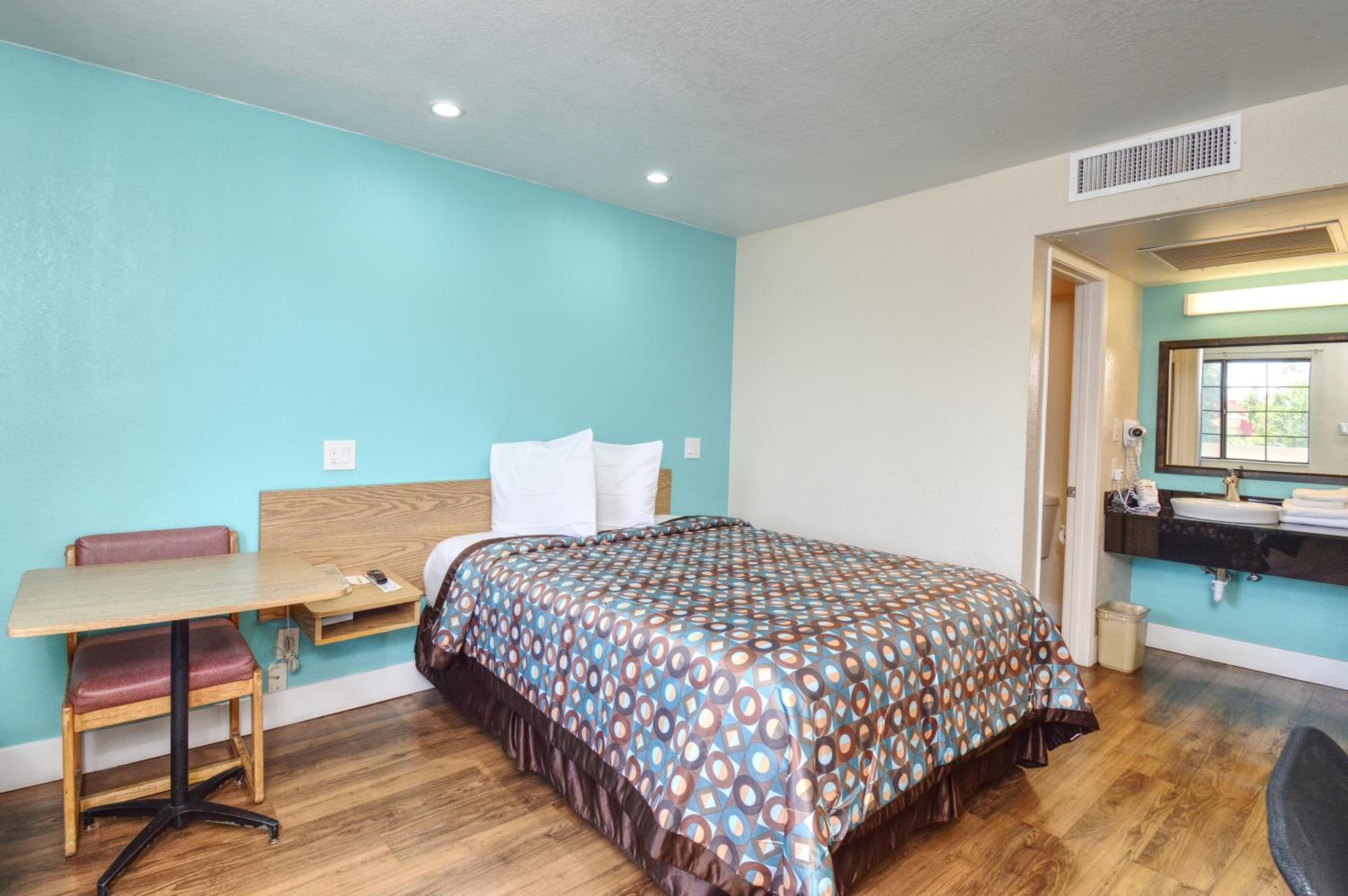Vagabond Inn Buttonwillow North I-5