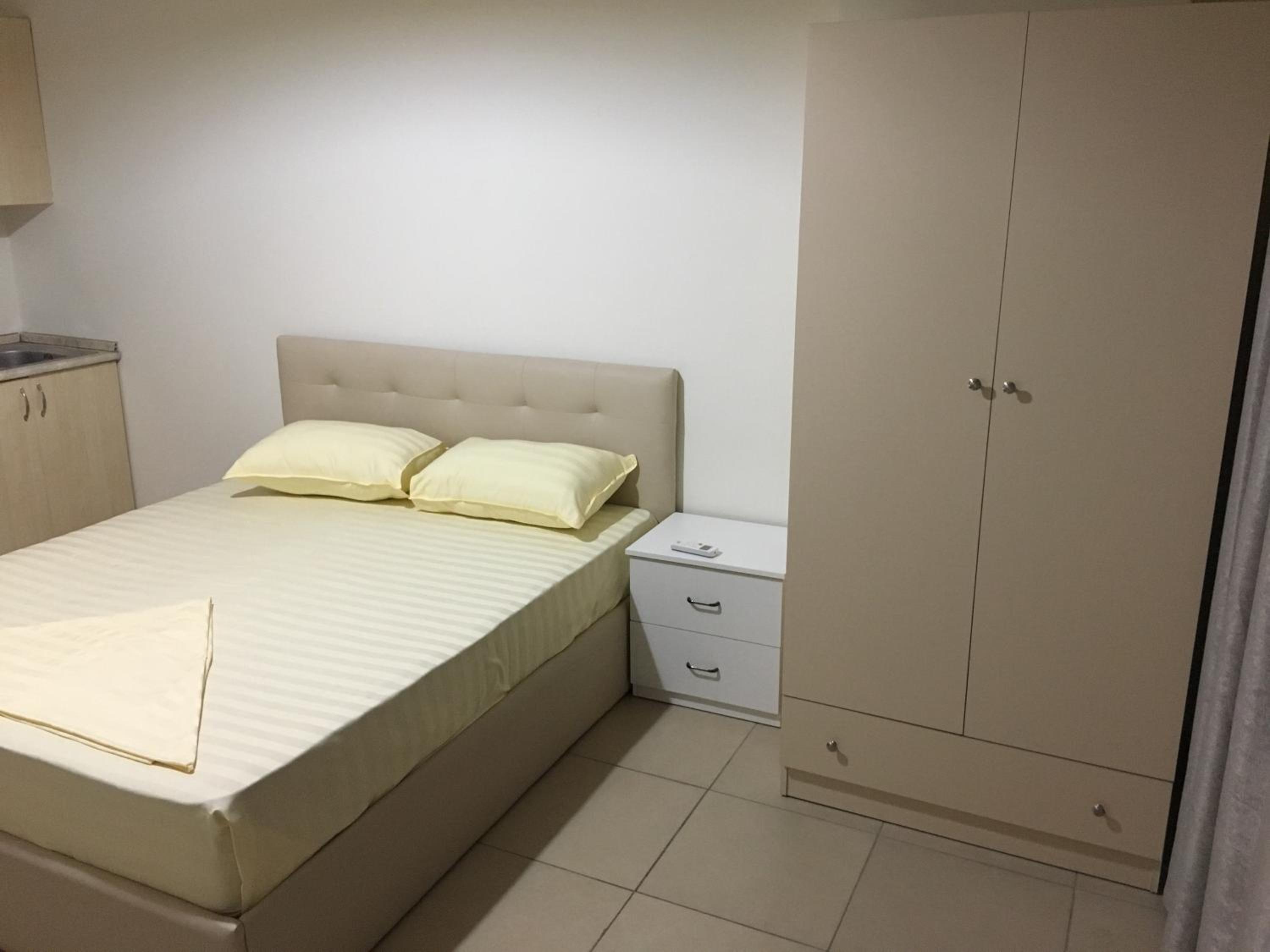 ALEXANDER Rooms & Apartments