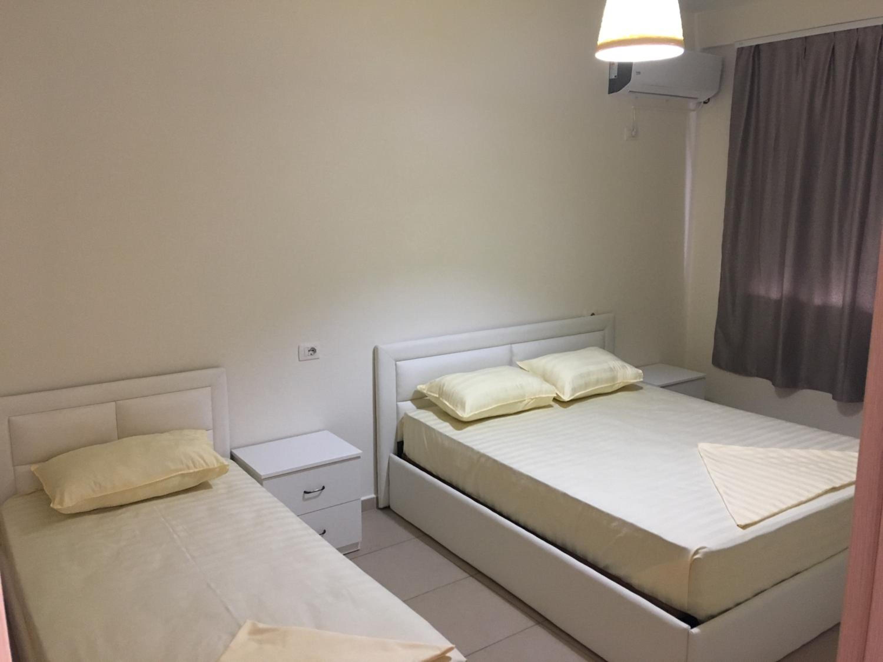 ALEXANDER Rooms & Apartments