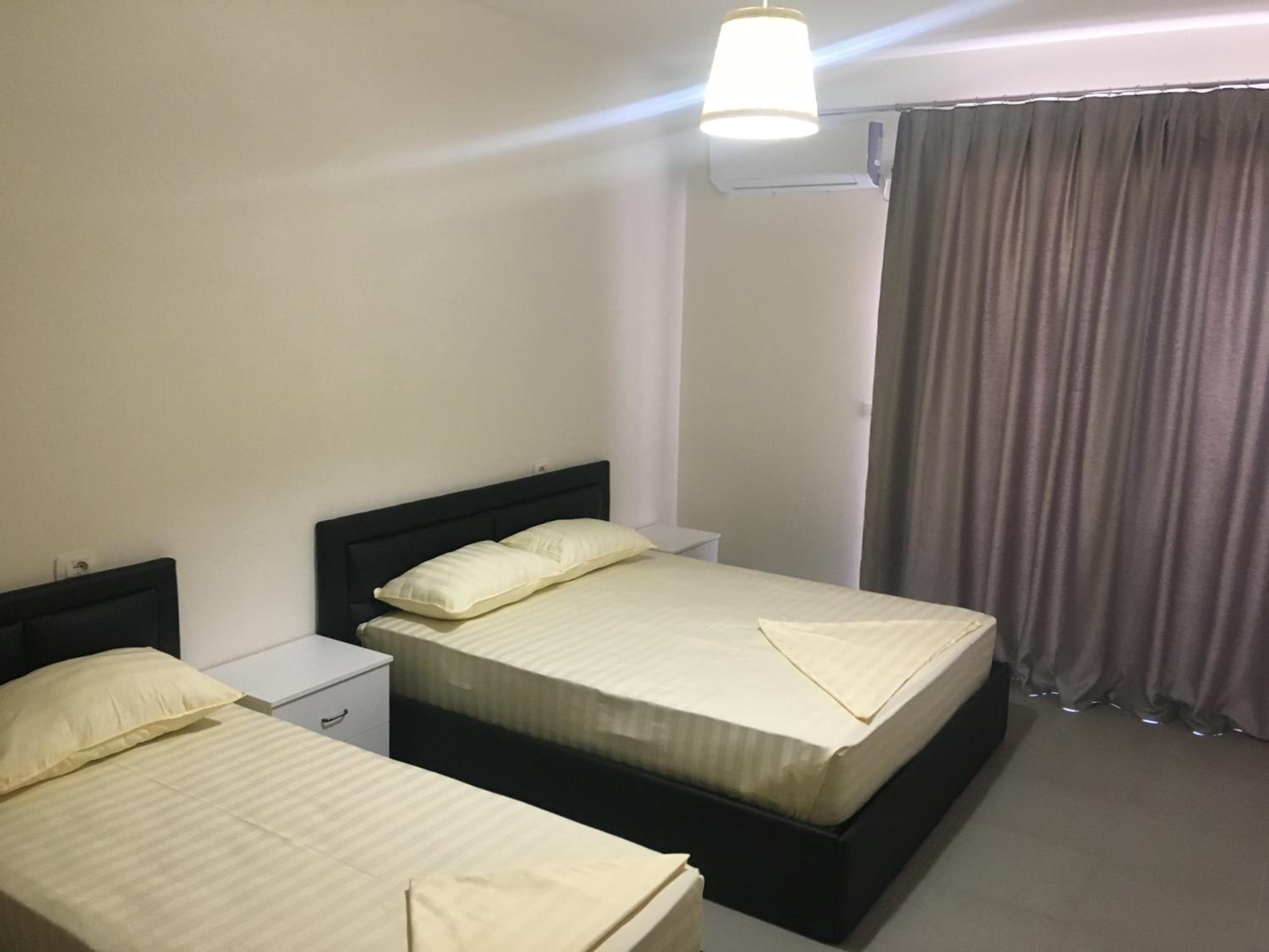 ALEXANDER Rooms & Apartments