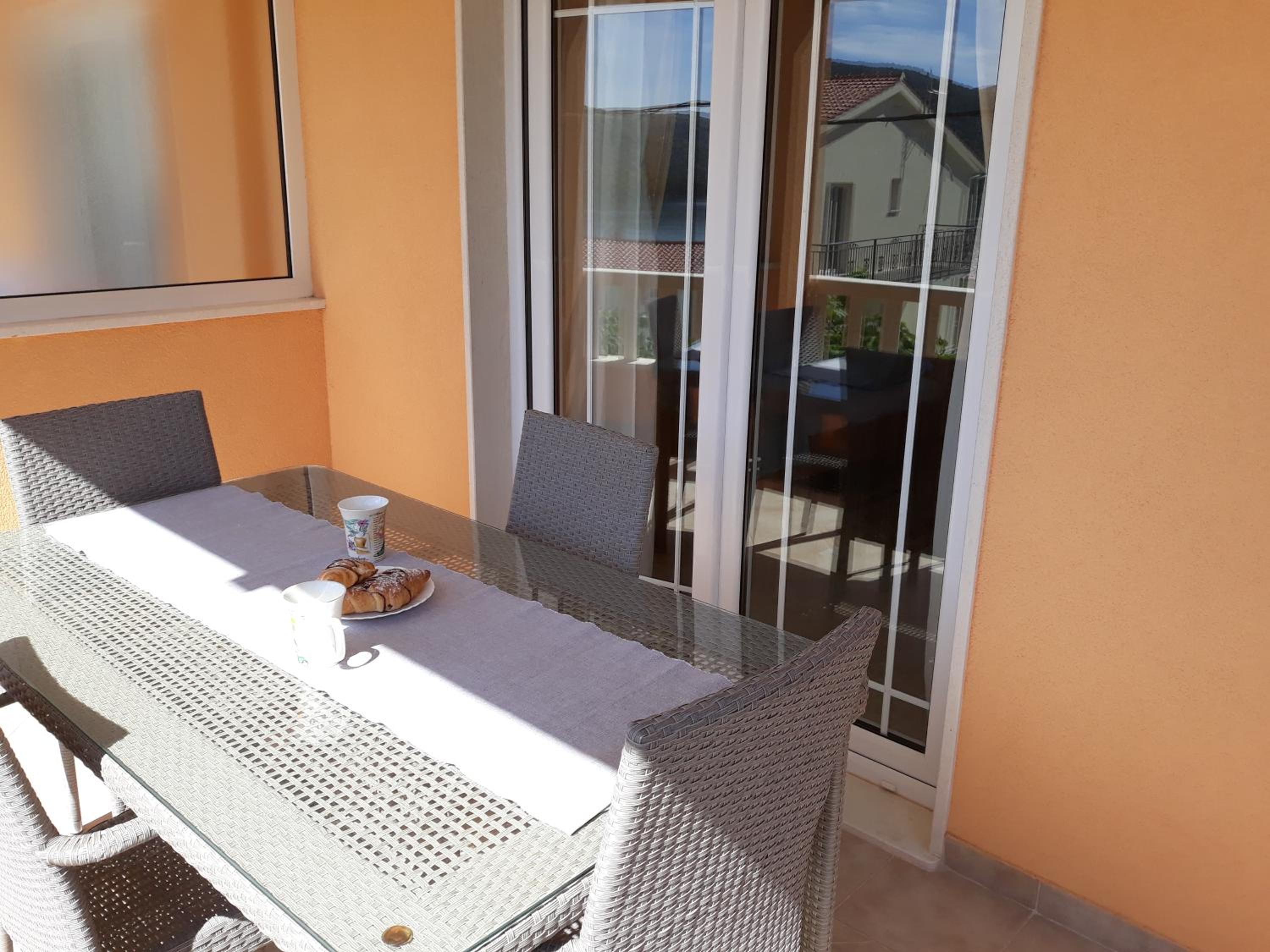 Apartmani Tanja view 2