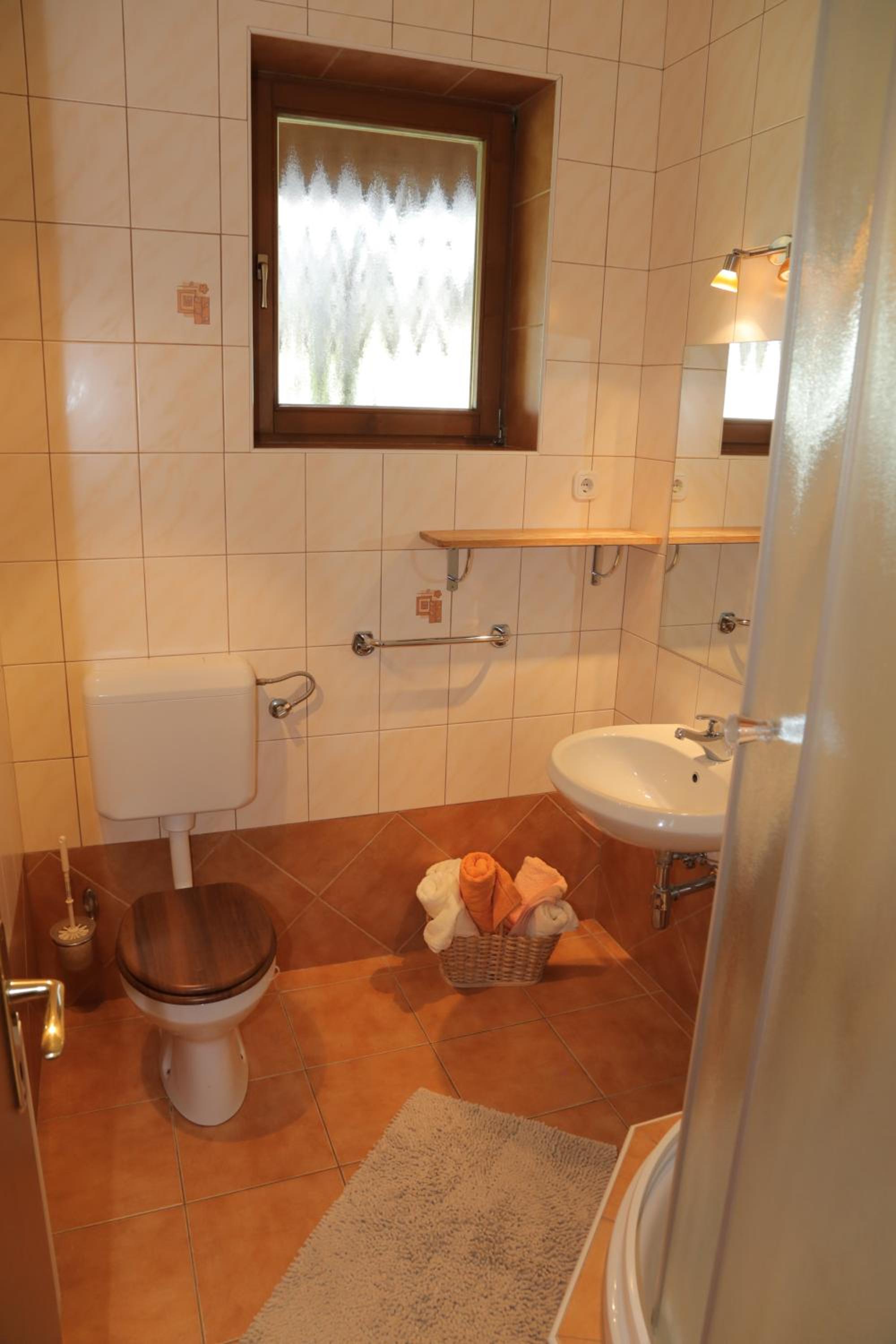APARTMA KOŠNIK