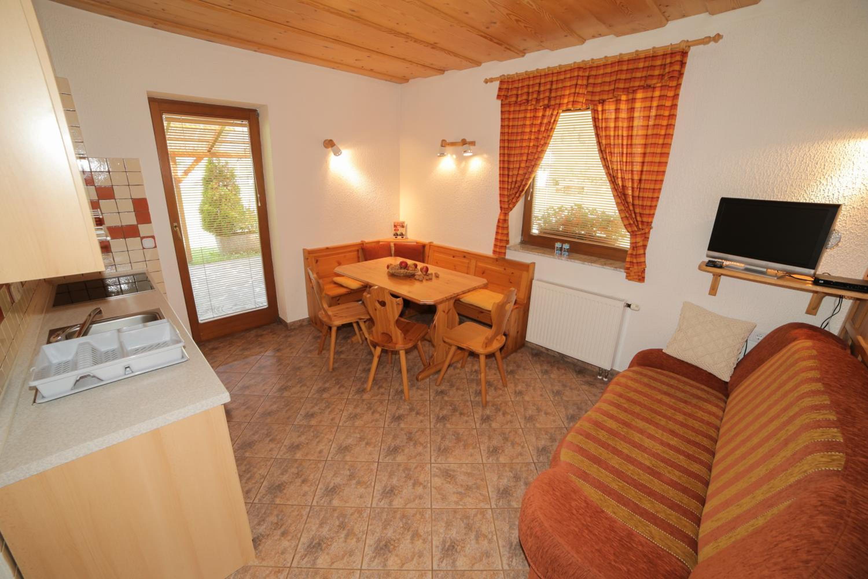 APARTMA KOŠNIK
