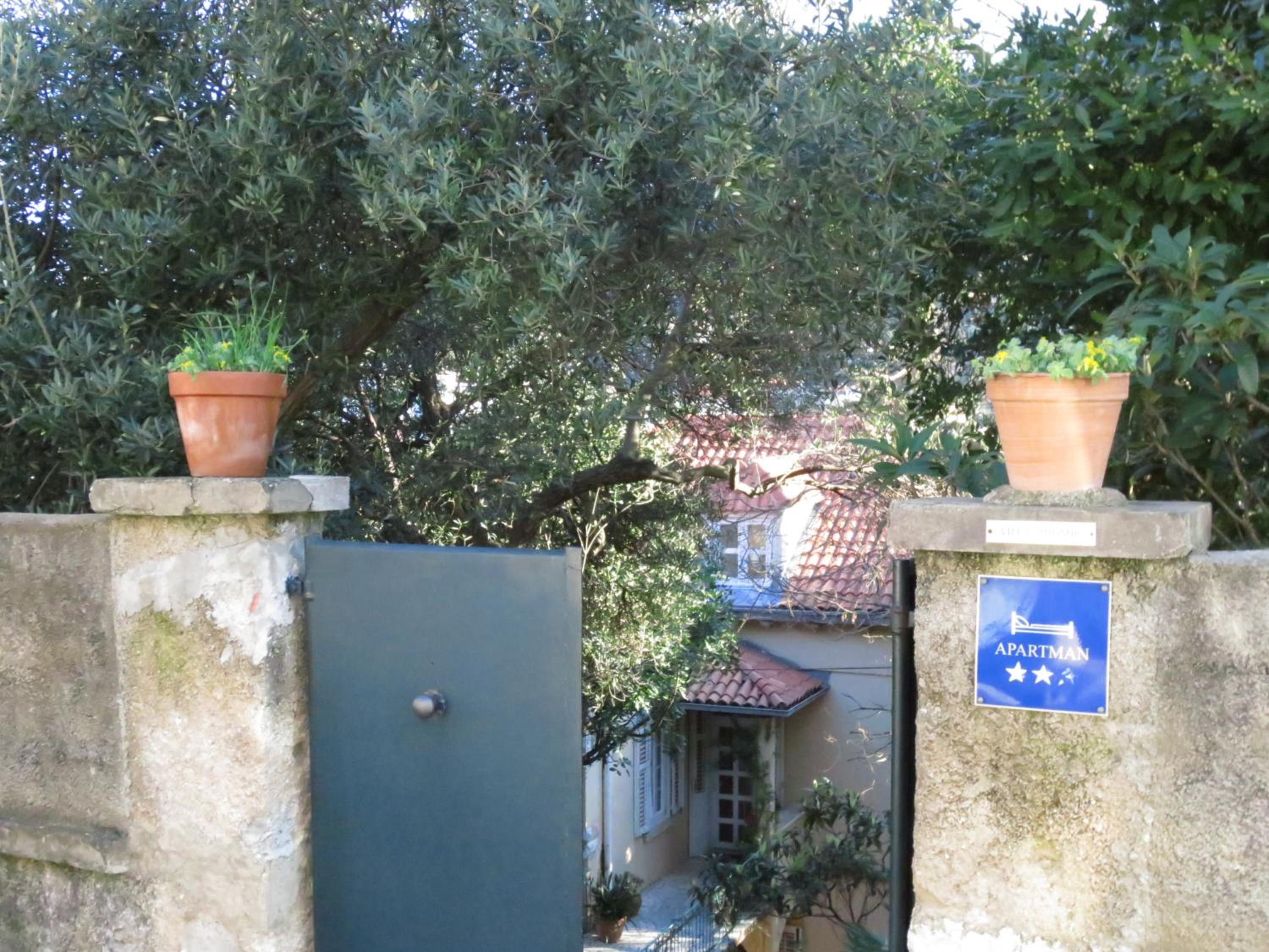Villa Miomir