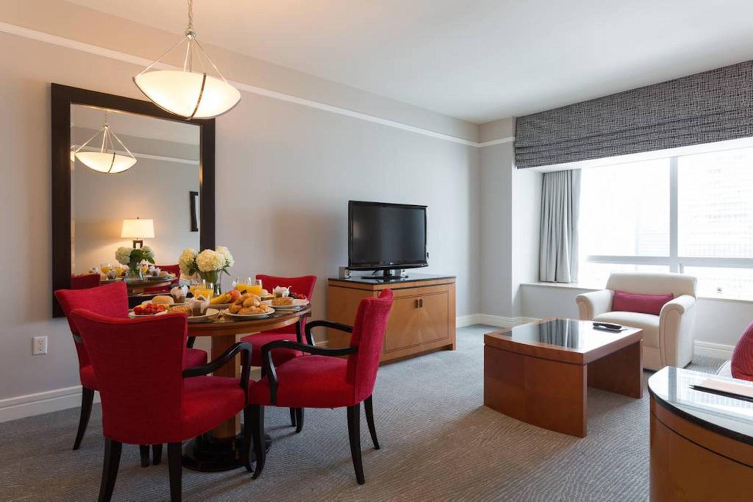 Signature Suite at Four Seasons Residences - Limited Time Offer