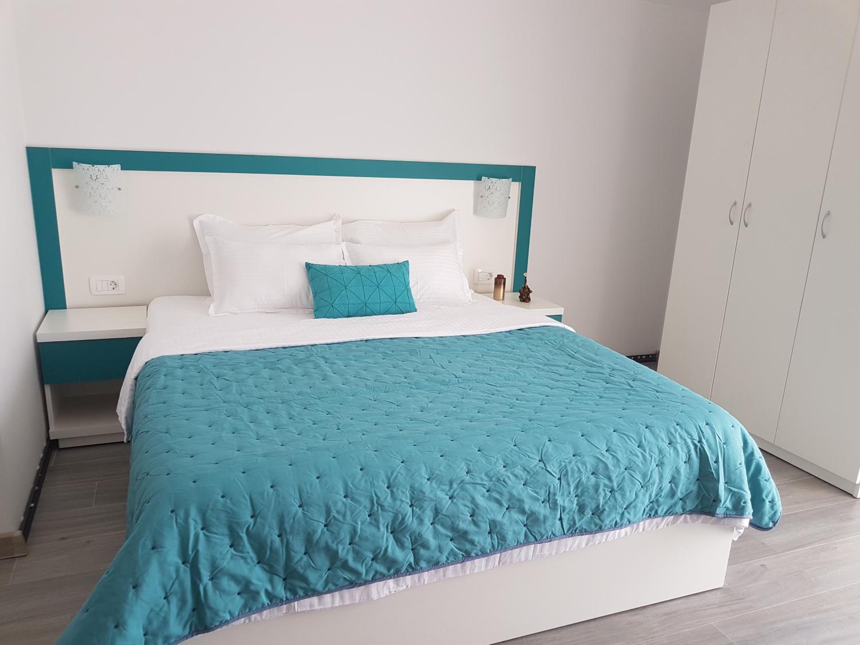 Apartments and Rooms Lijesevic