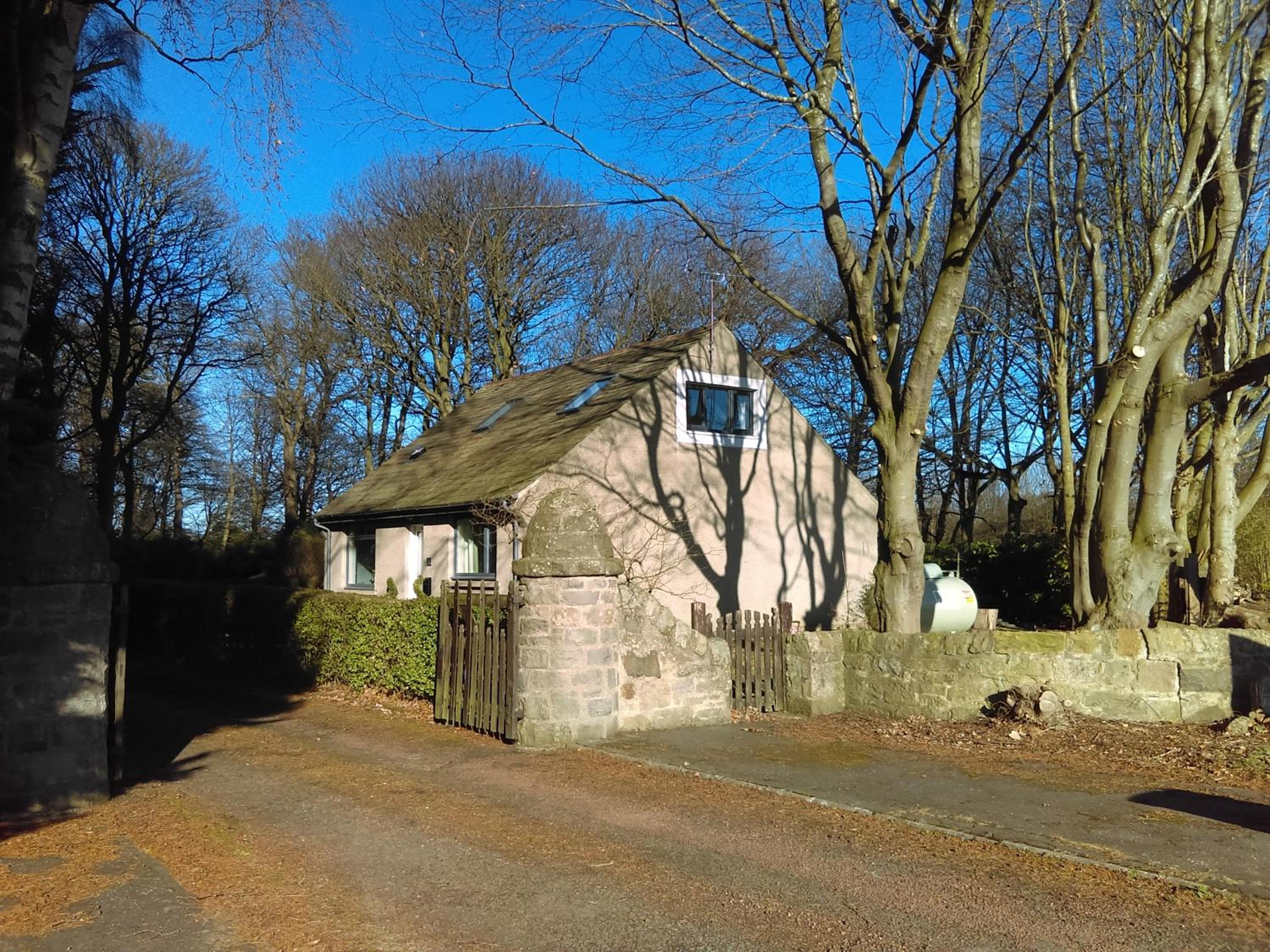Lowood Cottage view 3