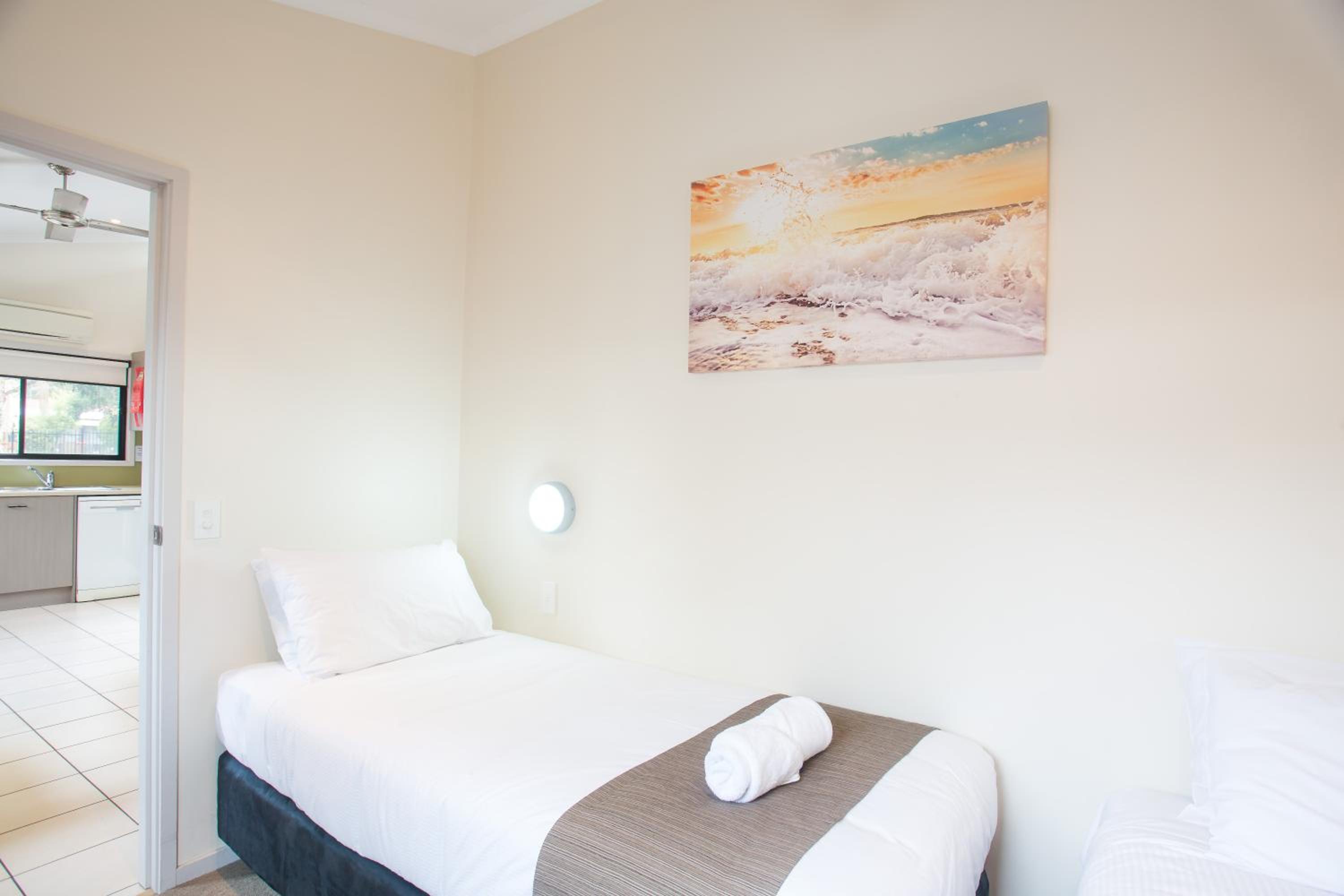 Shoal Bay Holiday Park