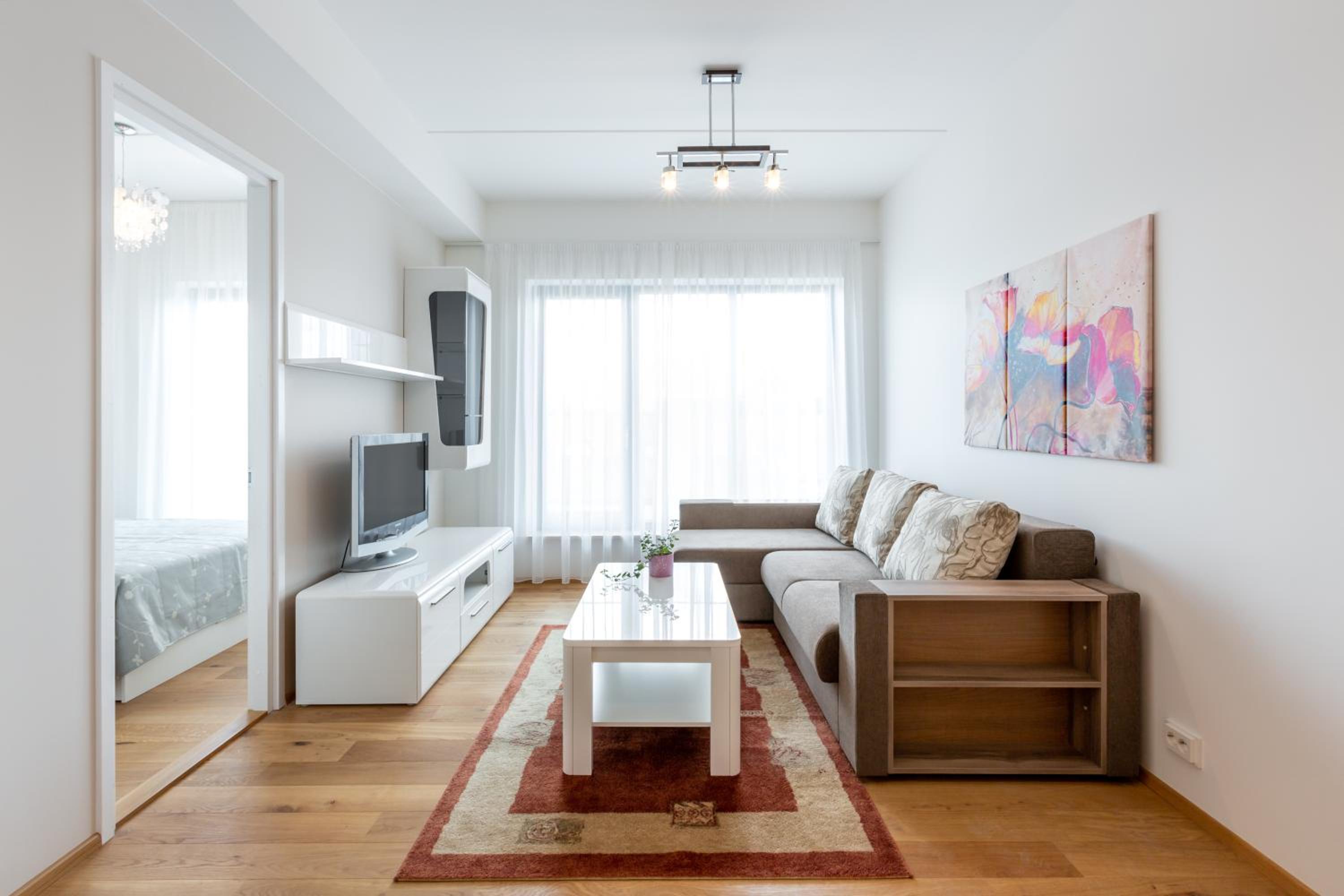 Cosy city apartment view 4