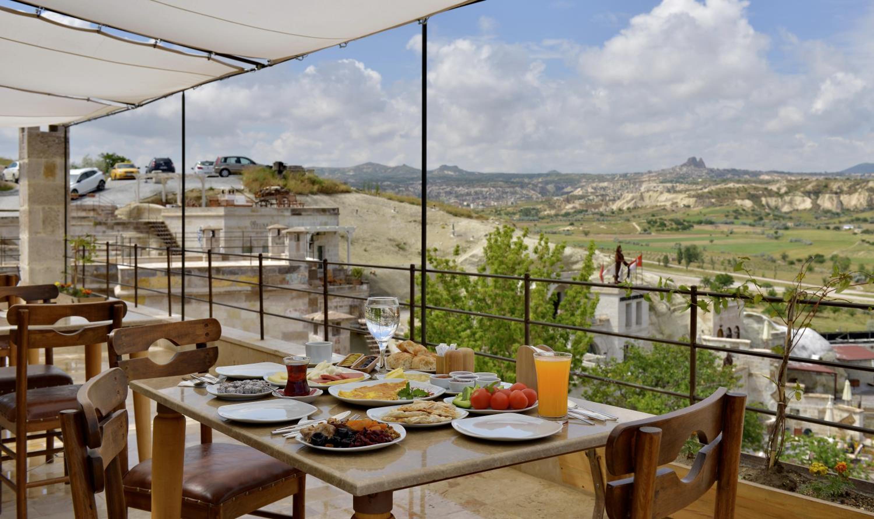 Seki Cave Suites - Image 148