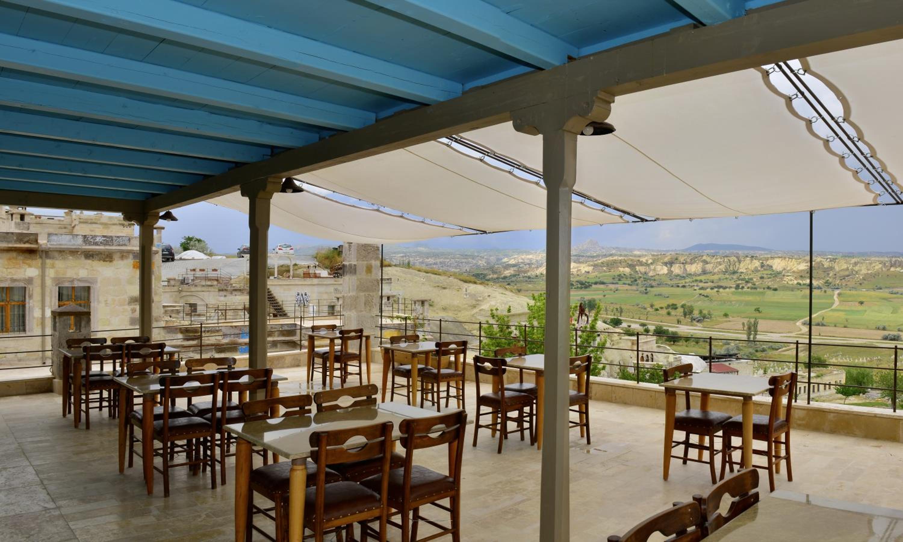 Seki Cave Suites - Image 149