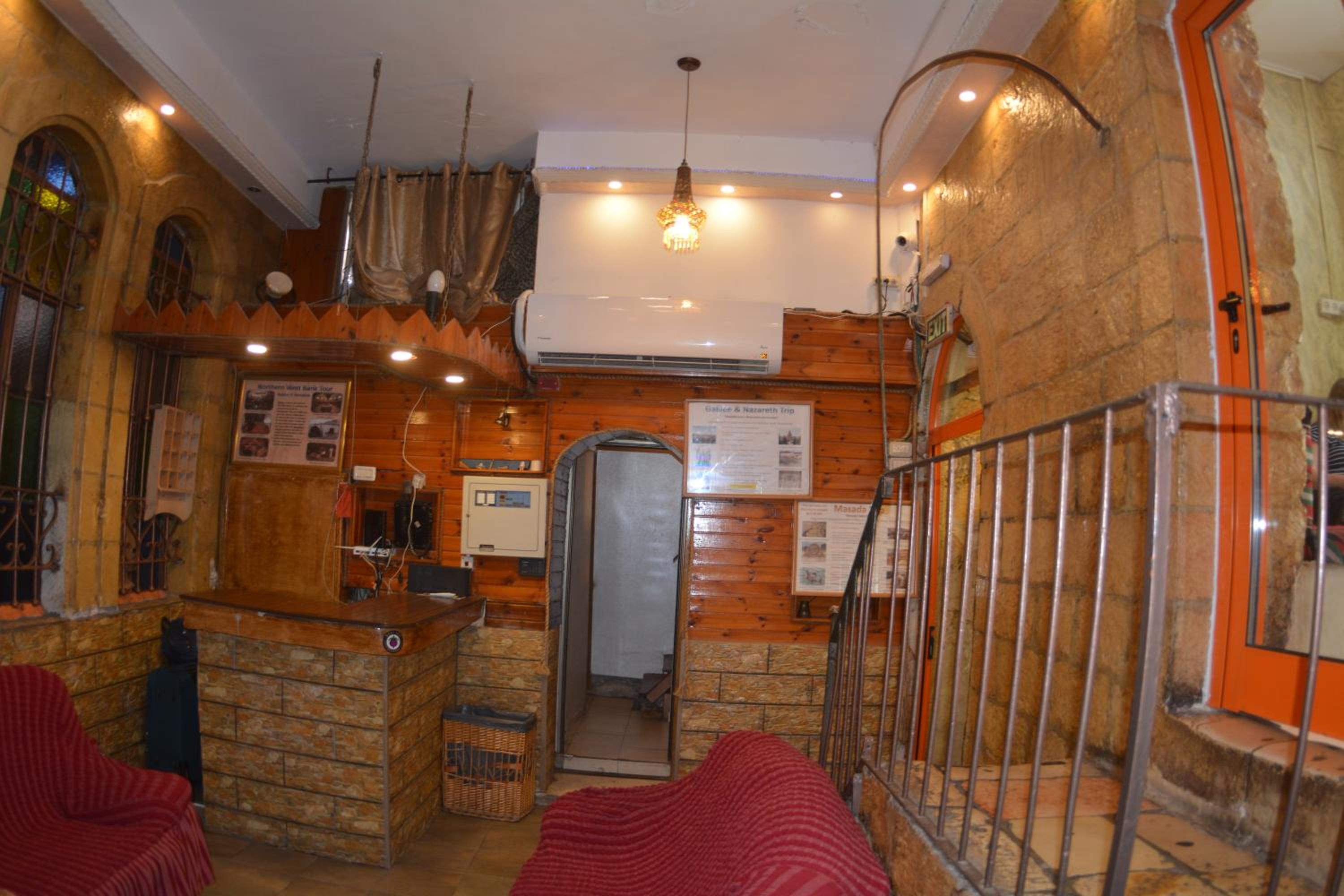 Photo 13