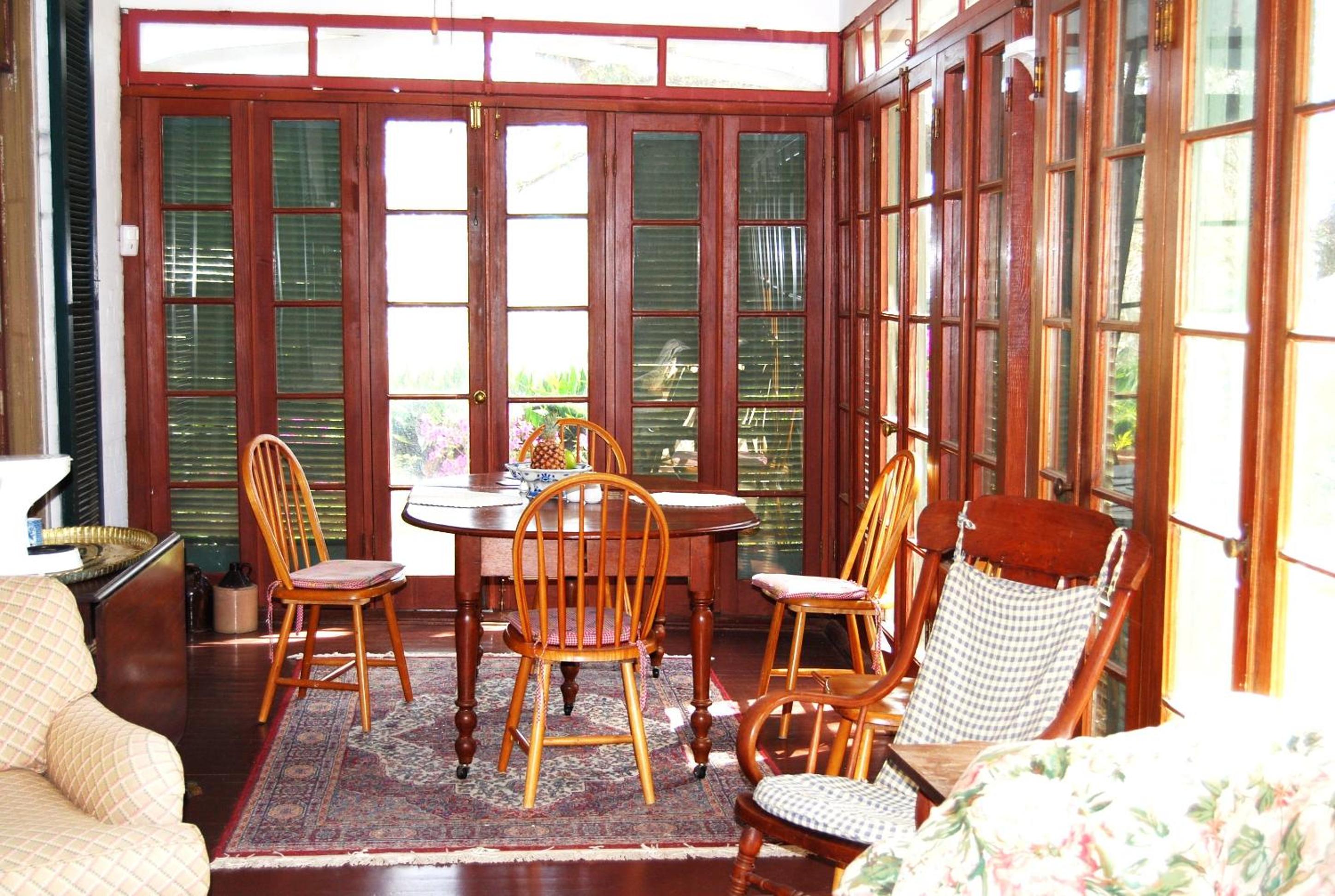Natchez Vacations - Glenfield Plantation Historic Antebellum Bed and Breakfast - Property Image 2