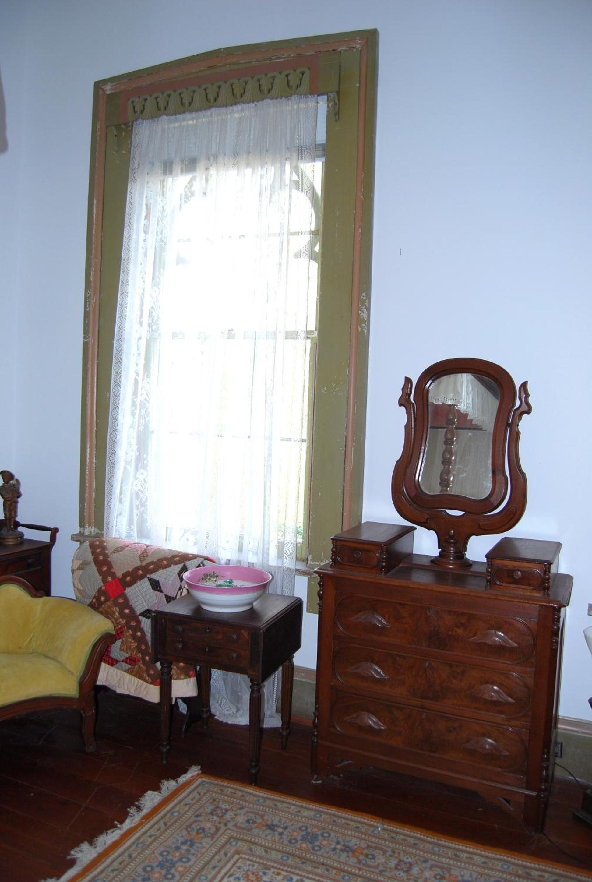 Natchez Vacations - Glenfield Plantation Historic Antebellum Bed and Breakfast - Property Image 6