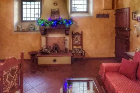 Real Rustic Tuscany Style In Center