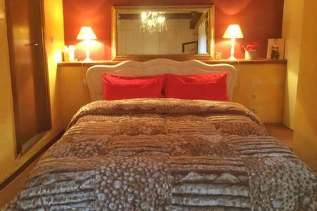 Real Rustic Tuscany Style In Center