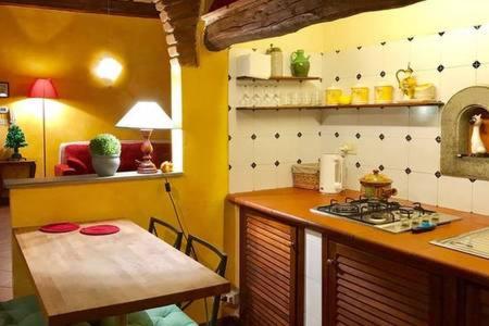 Real Rustic Tuscany Style In Center