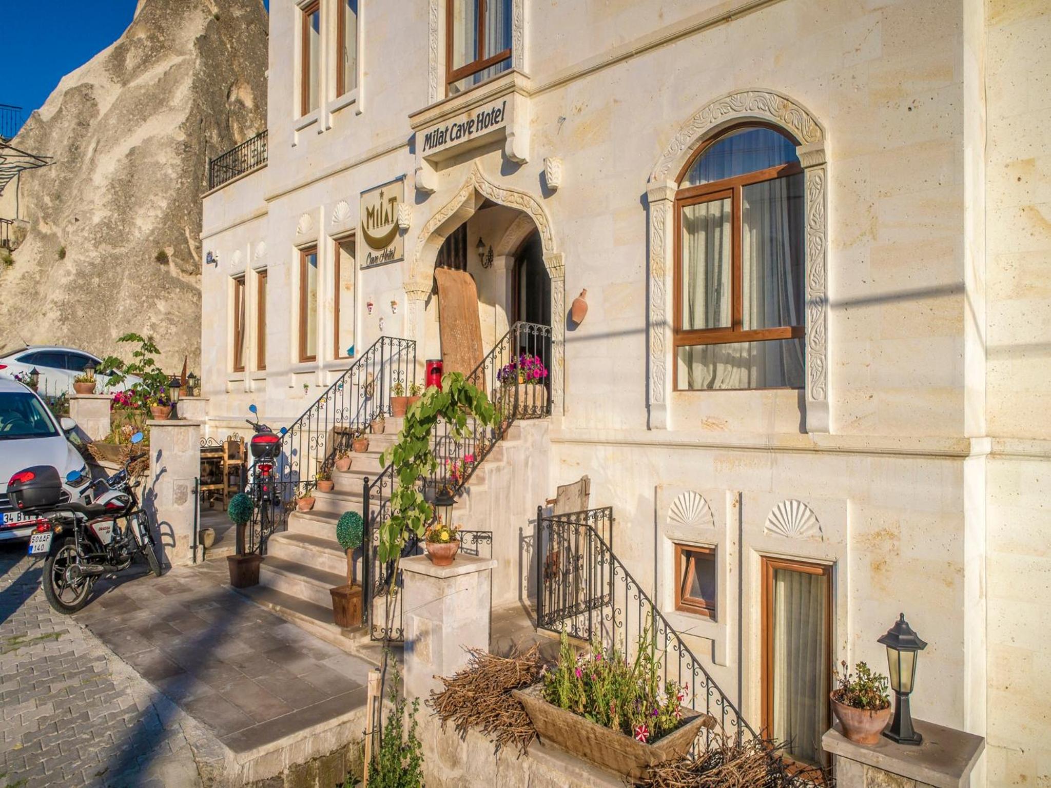 Milat Cave Hotel - Image 17