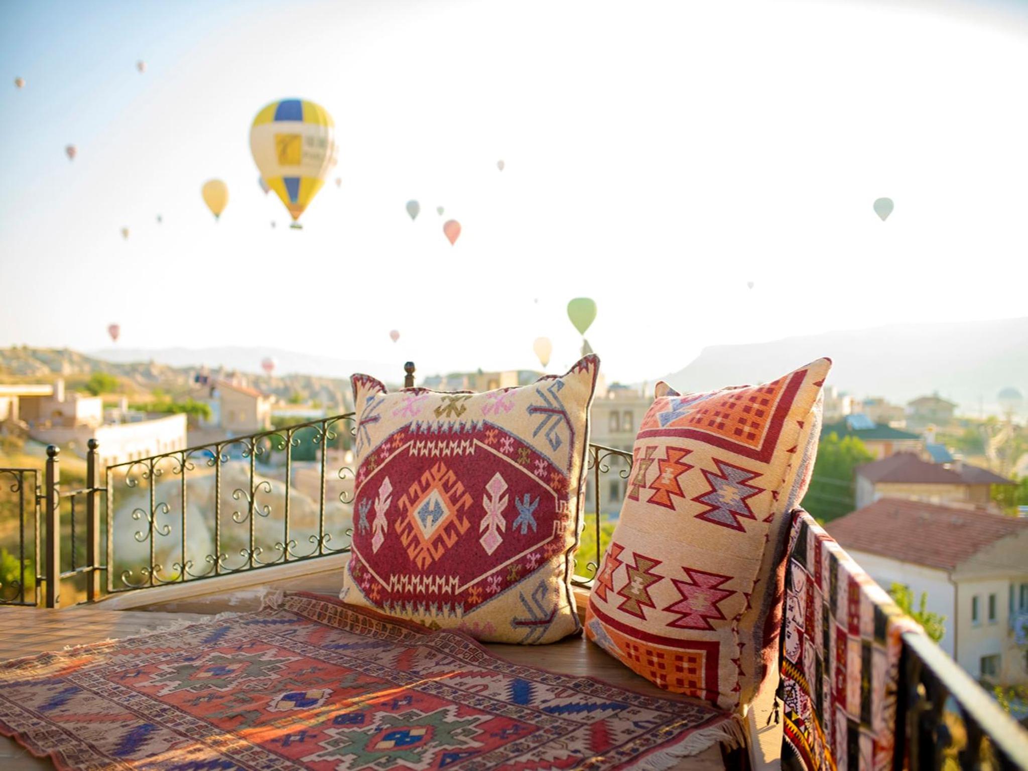 Milat Cave Hotel - Image 39