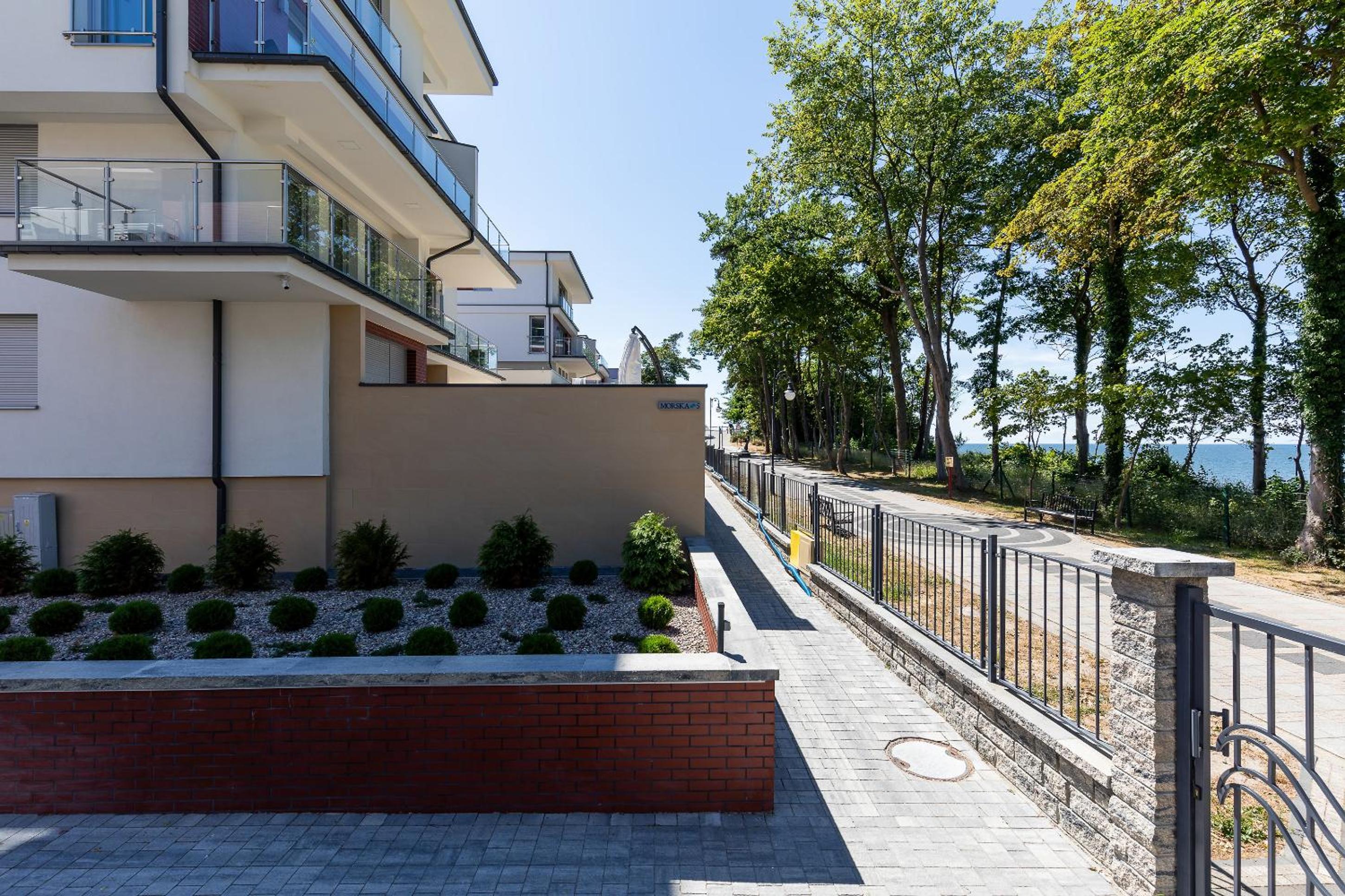 Apartament Klifowa z widokiem na morze i basenem view 2