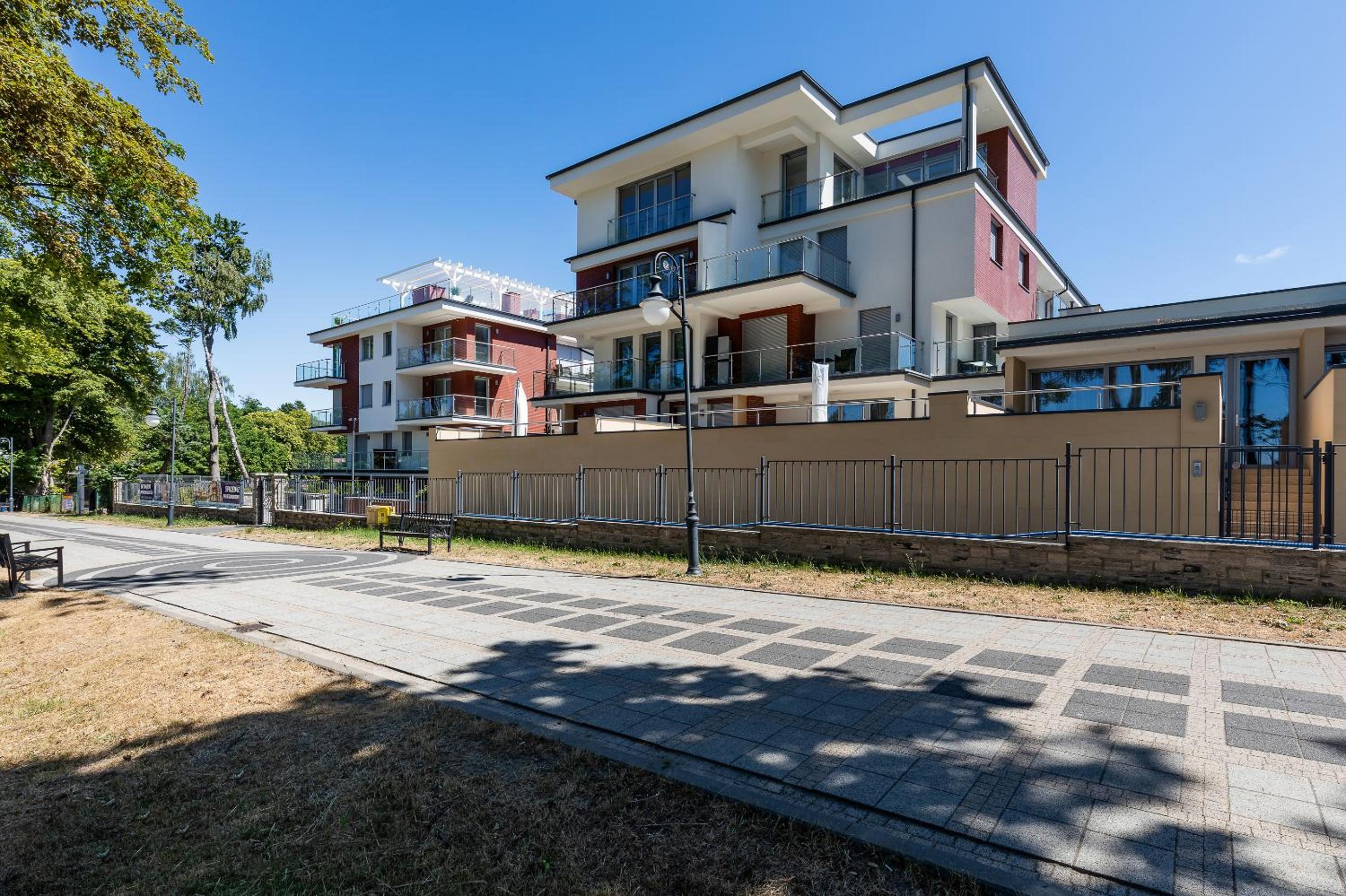 Apartament Klifowa z widokiem na morze i basenem view 3