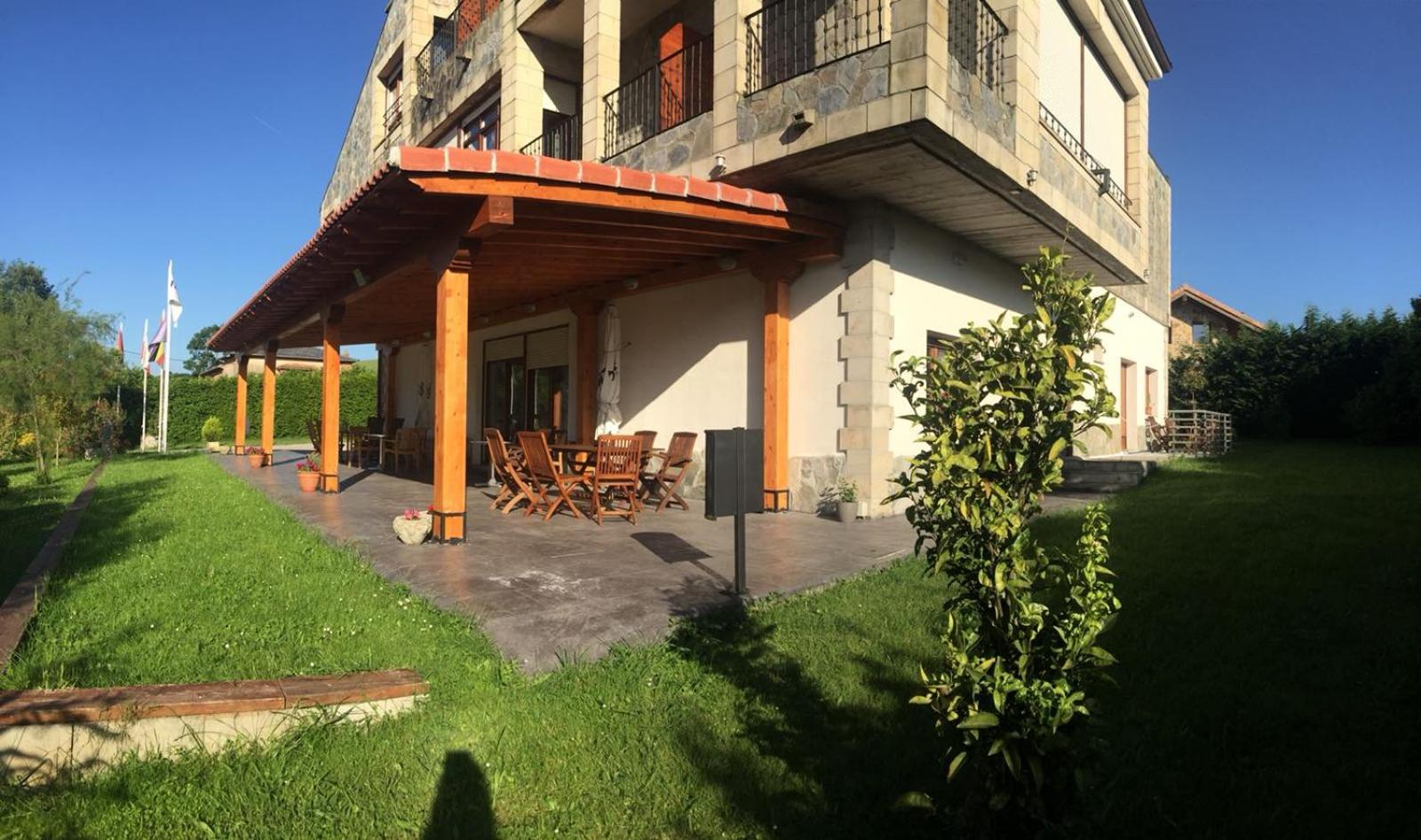 Hosteria La Moraleja