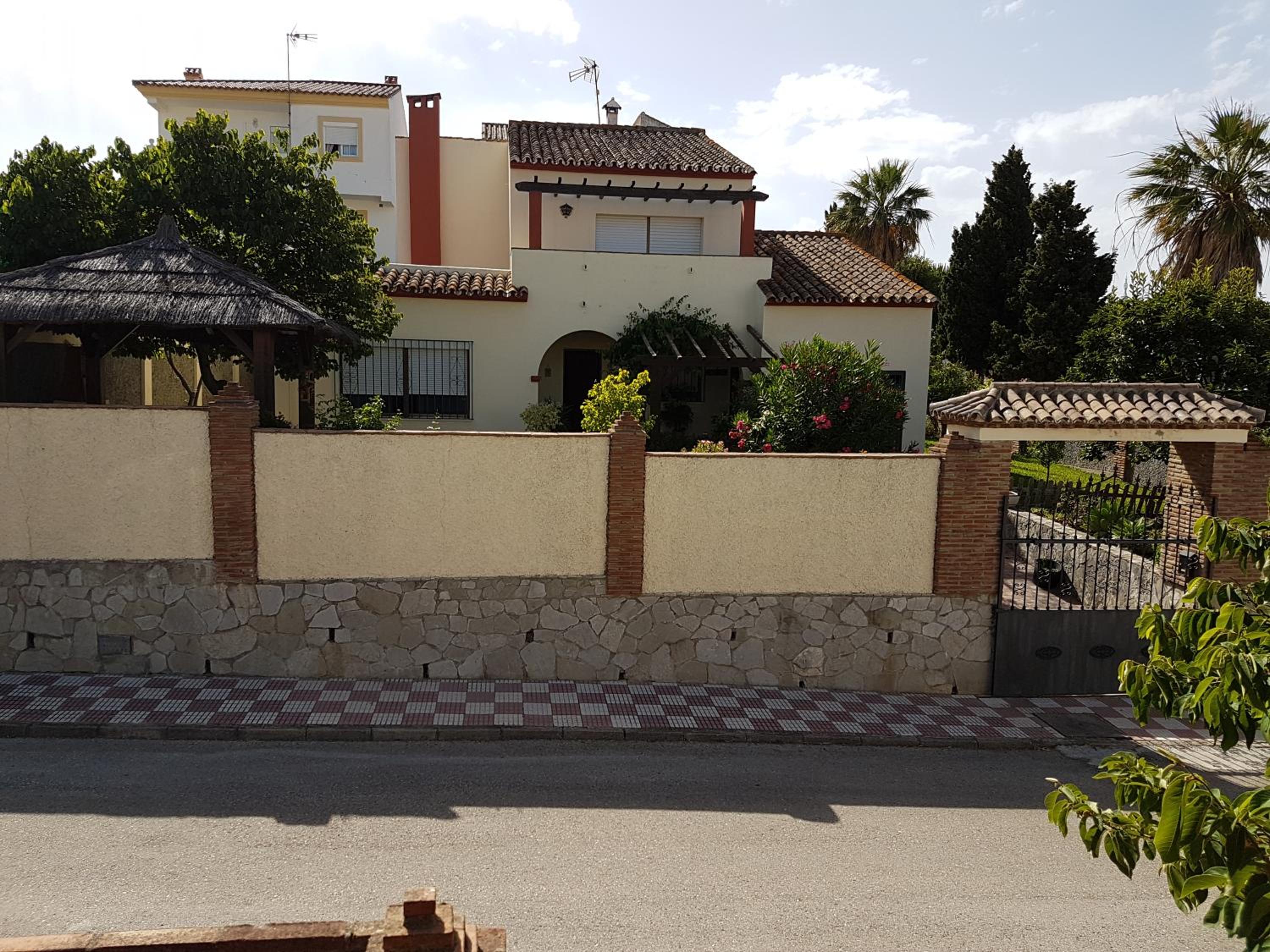 Casa Chalet Las Camelias view 5