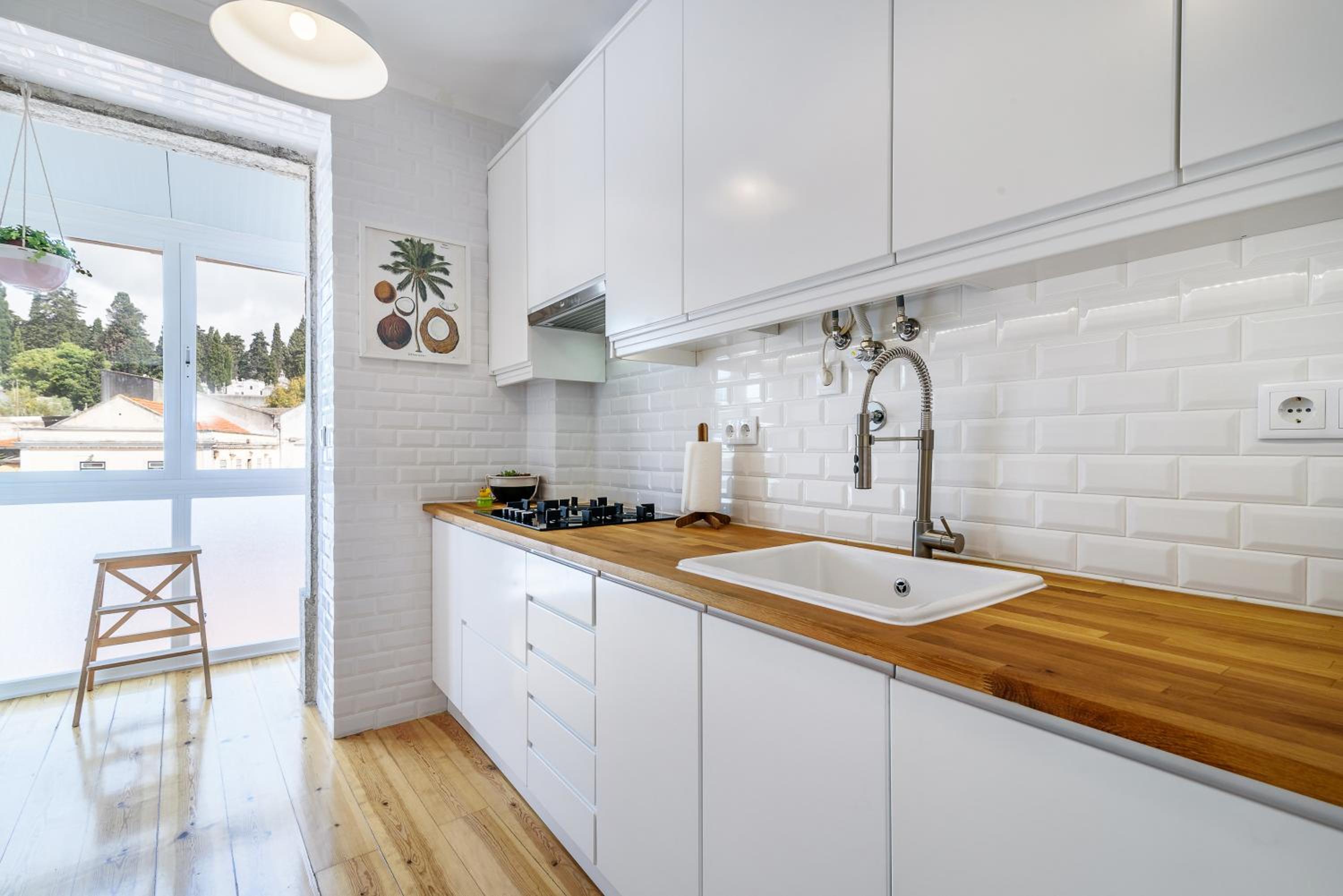 WHome | Campo de Ourique Premium Apartment view 5