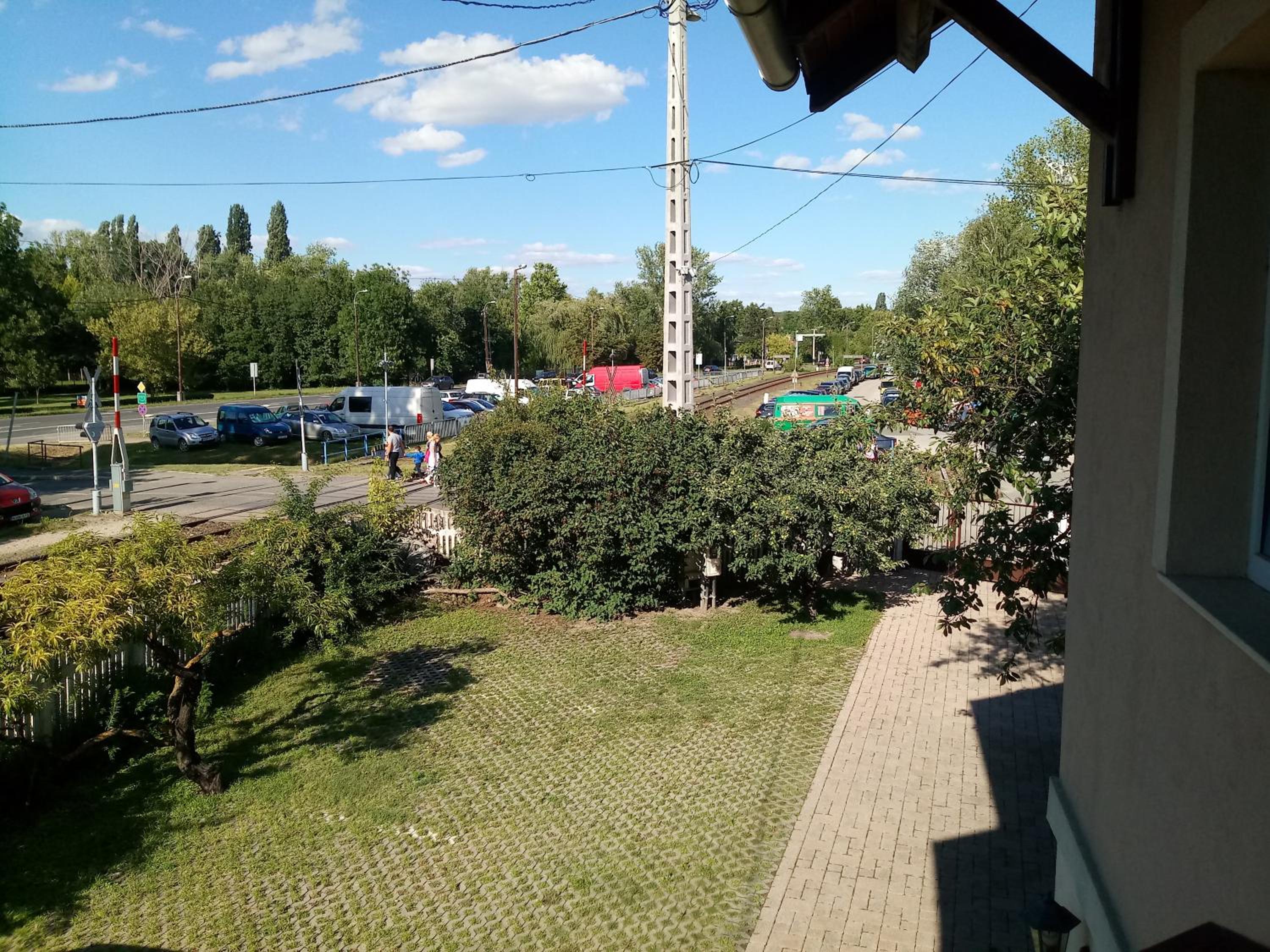 Photo 32