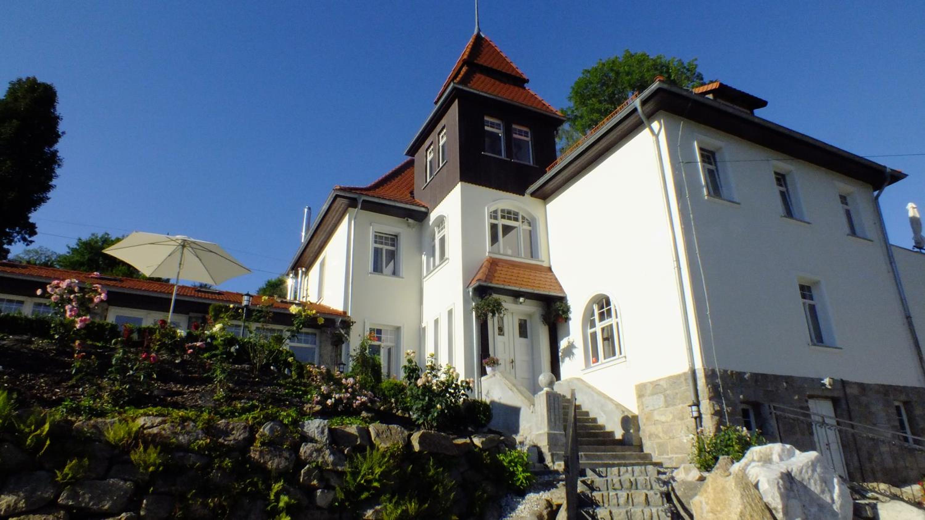 Photo 43
