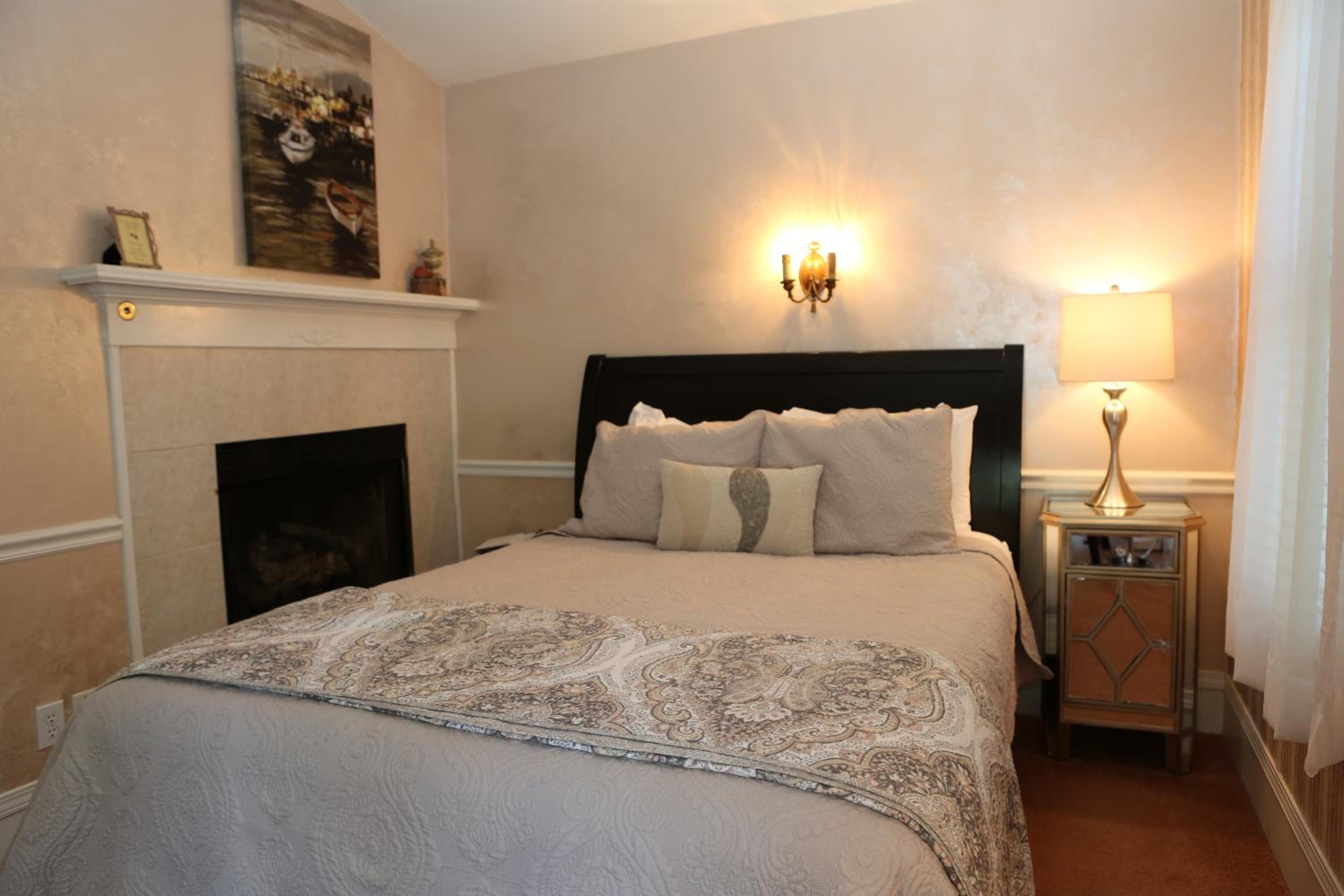 Martha's Vineyard B & B