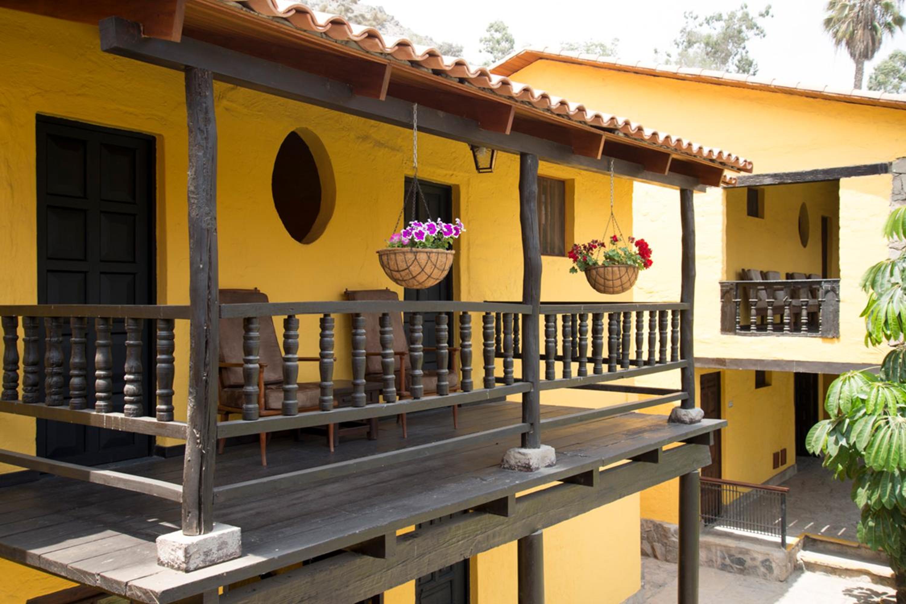 Decameron El Pueblo